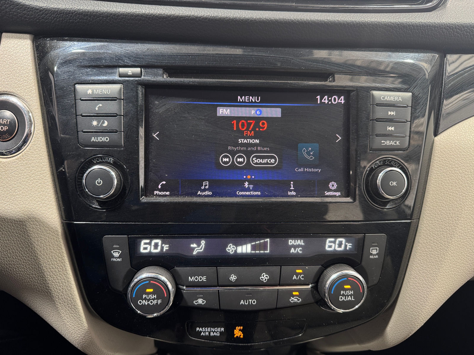 Thumbnail: 2020 Nissan Rogue Sport - 4