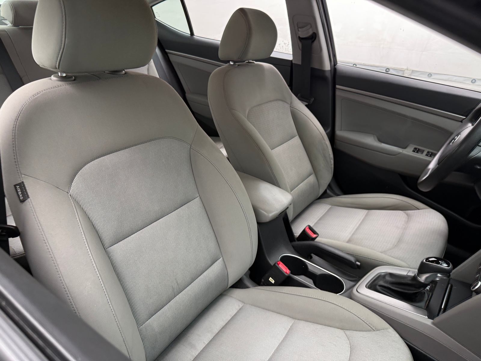 Thumbnail: 2017 Hyundai Elantra - 2