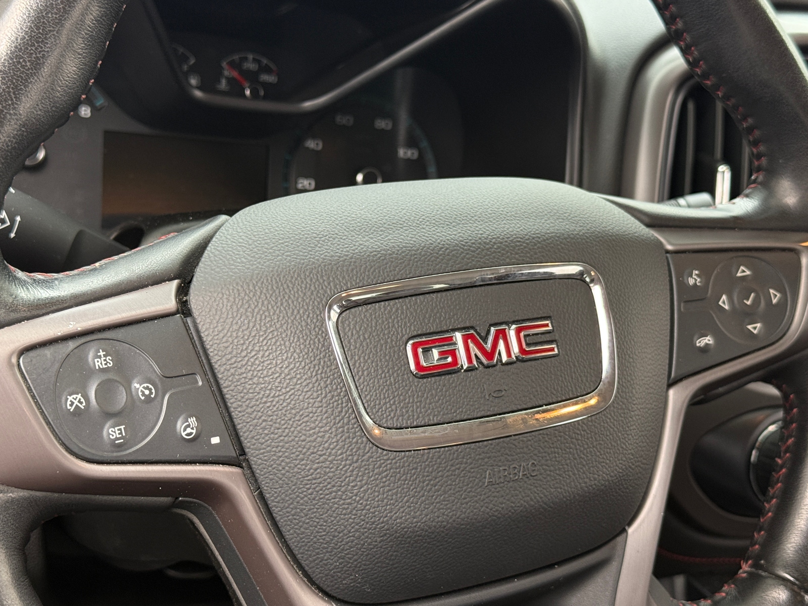 Thumbnail: 2020 GMC Canyon - 4