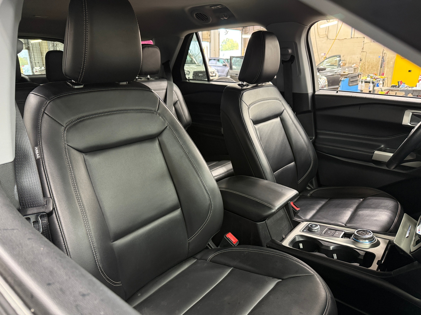 Thumbnail: 2022 Ford Explorer - 2