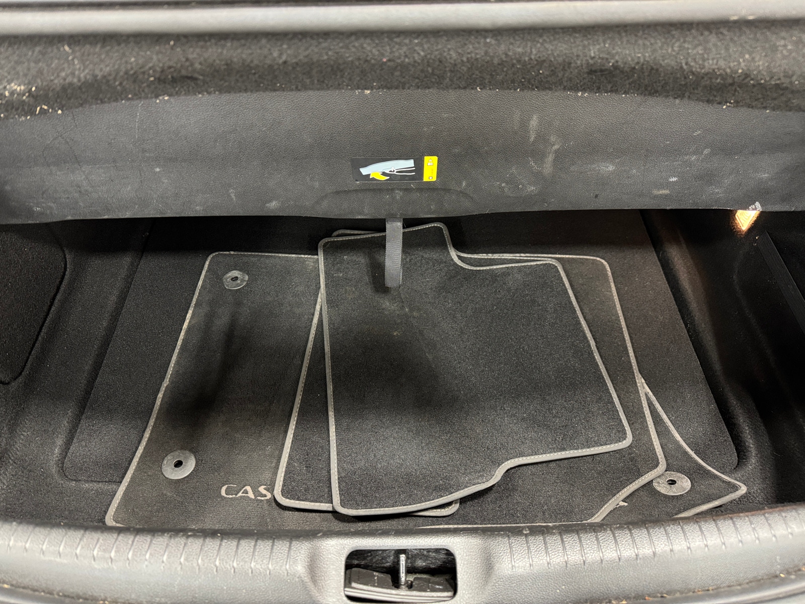 Thumbnail: 2016 Buick Cascada - 6