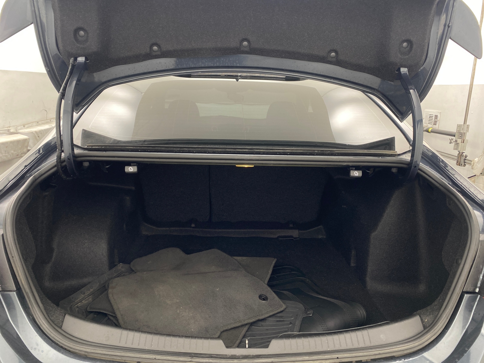 Thumbnail: 2021 Chevrolet Malibu - 7