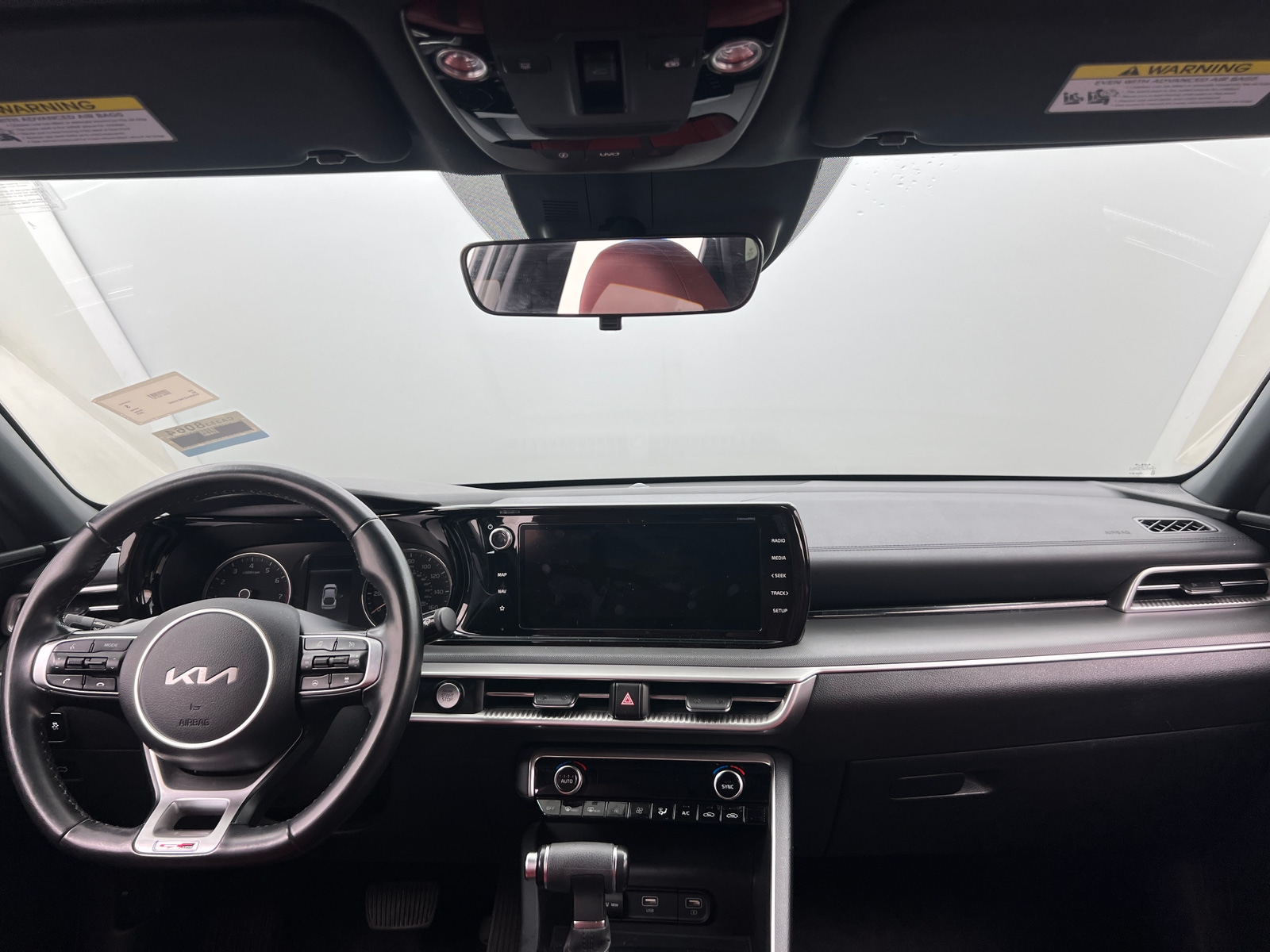 Thumbnail: 2022 Kia K5 - 2