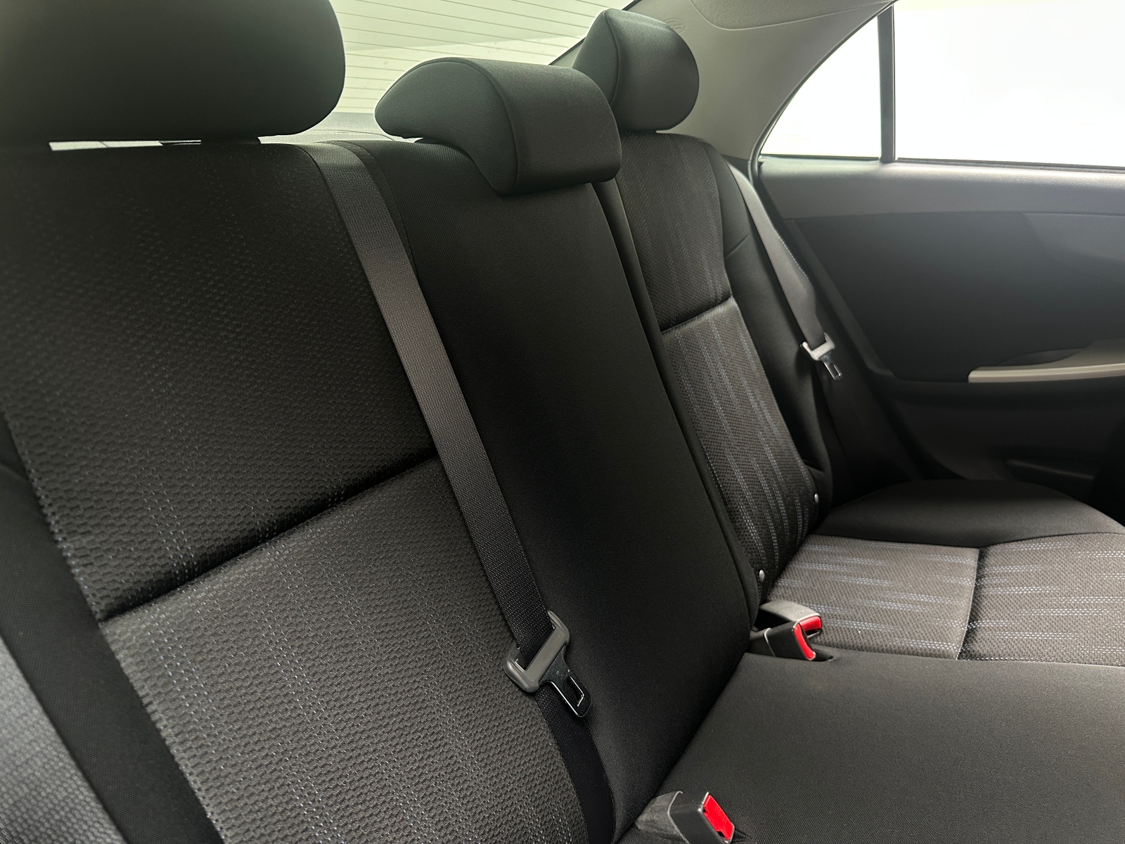 Thumbnail: 2013 Toyota Corolla - 6