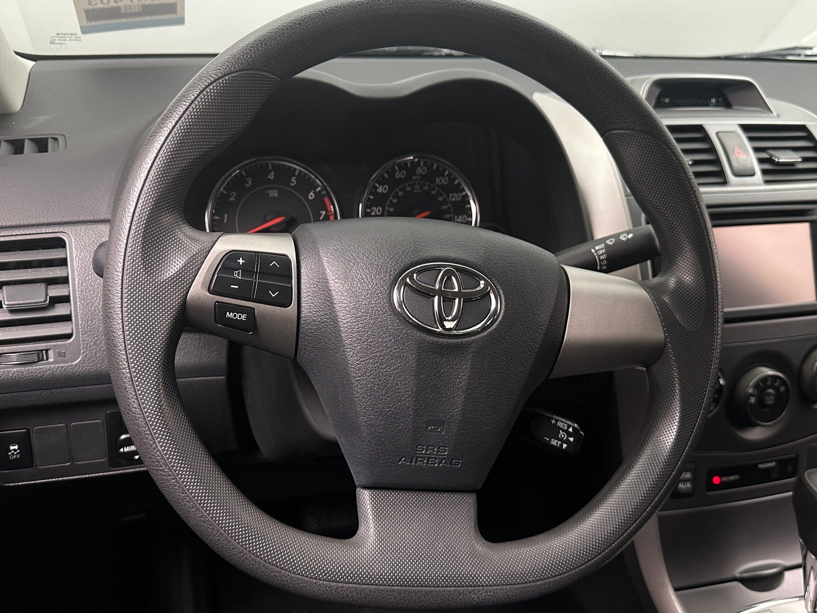 Thumbnail: 2013 Toyota Corolla - 5