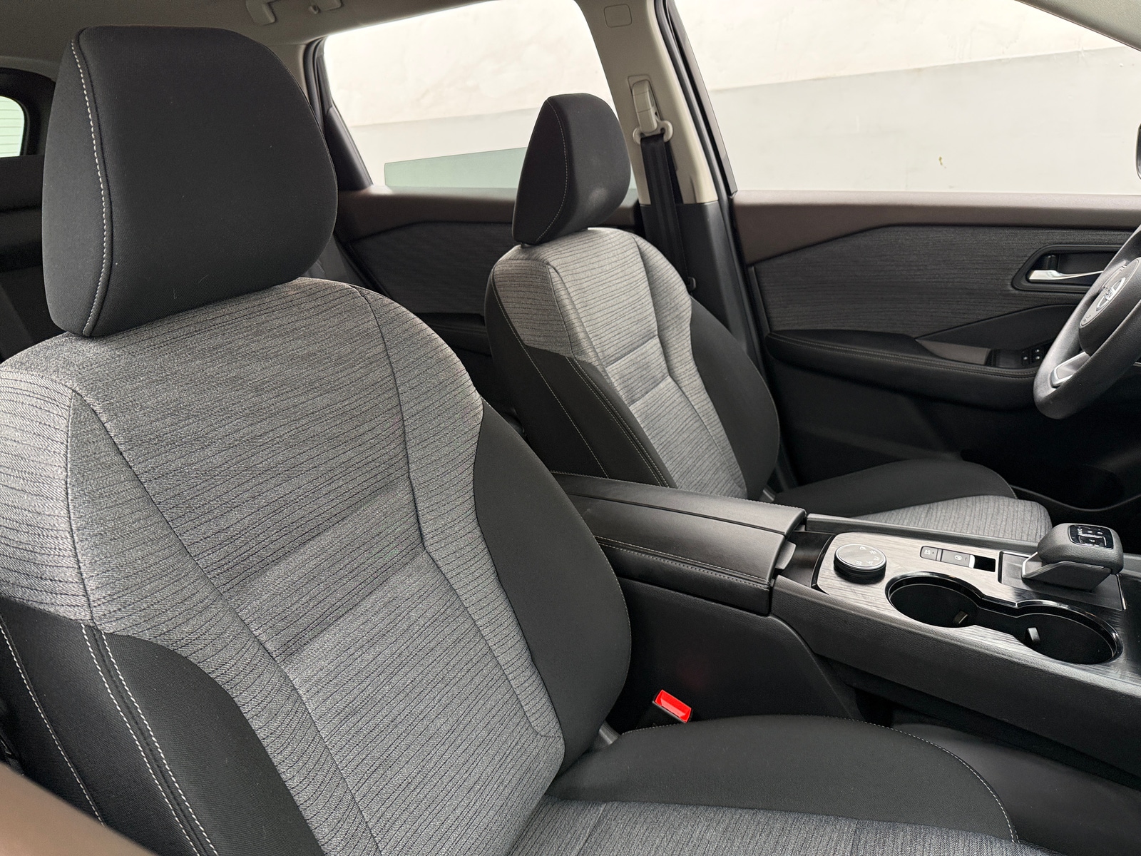 Thumbnail: 2021 Nissan Rogue - 2