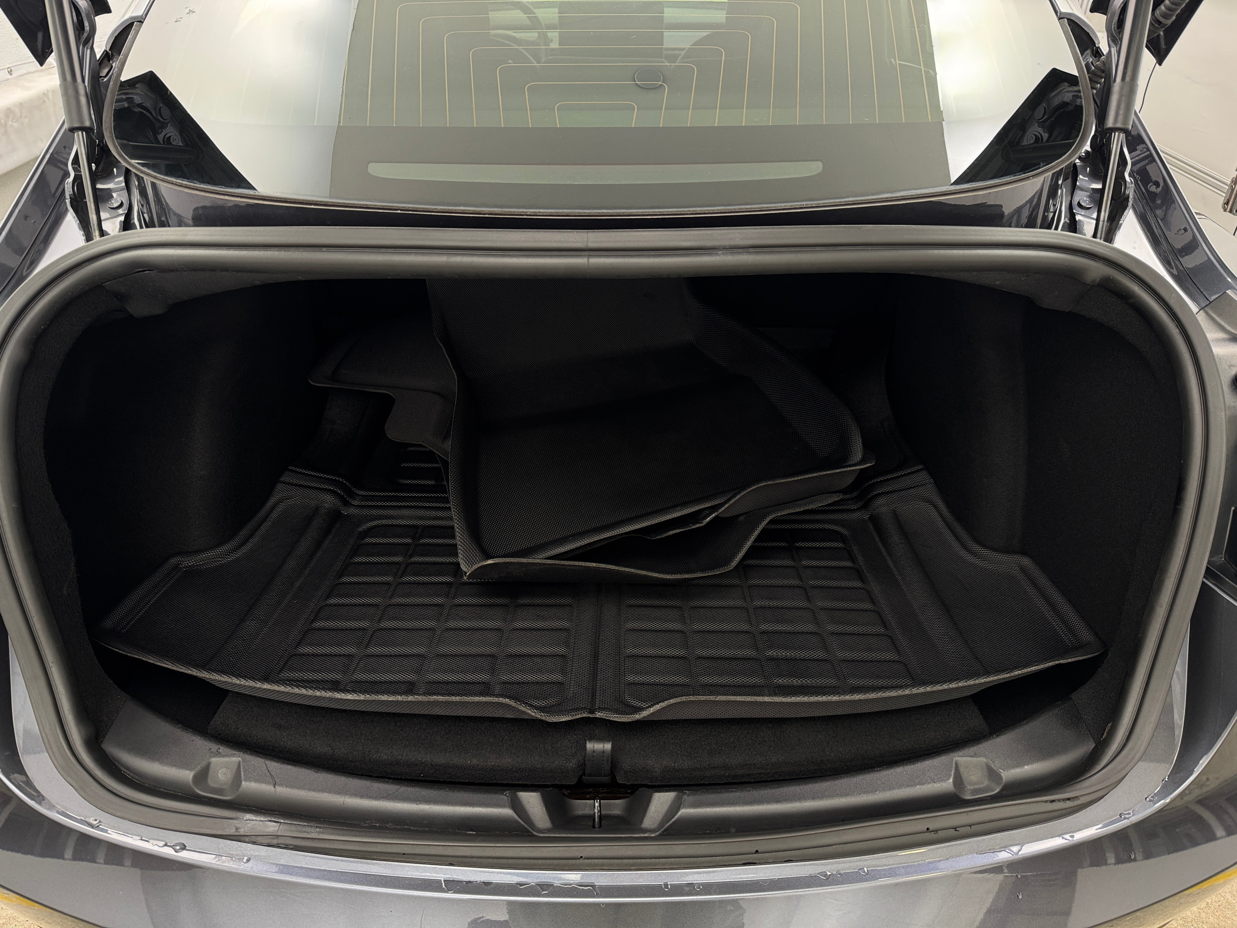 Used 2019 Tesla Model 3 Base with VIN 5YJ3E1EA2KF483565 for sale in Oak Creek, WI