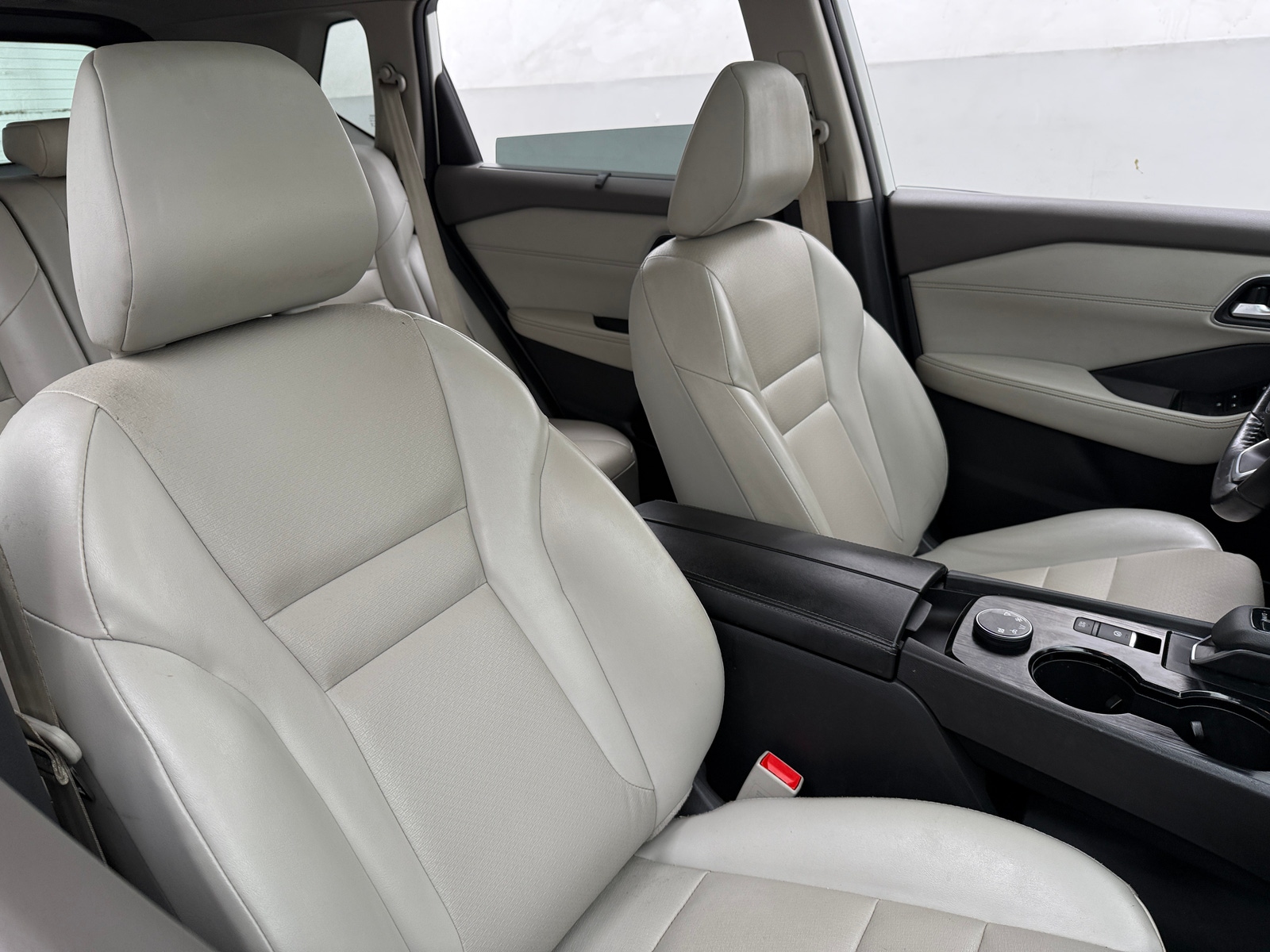 Thumbnail: 2021 Nissan Rogue - 2