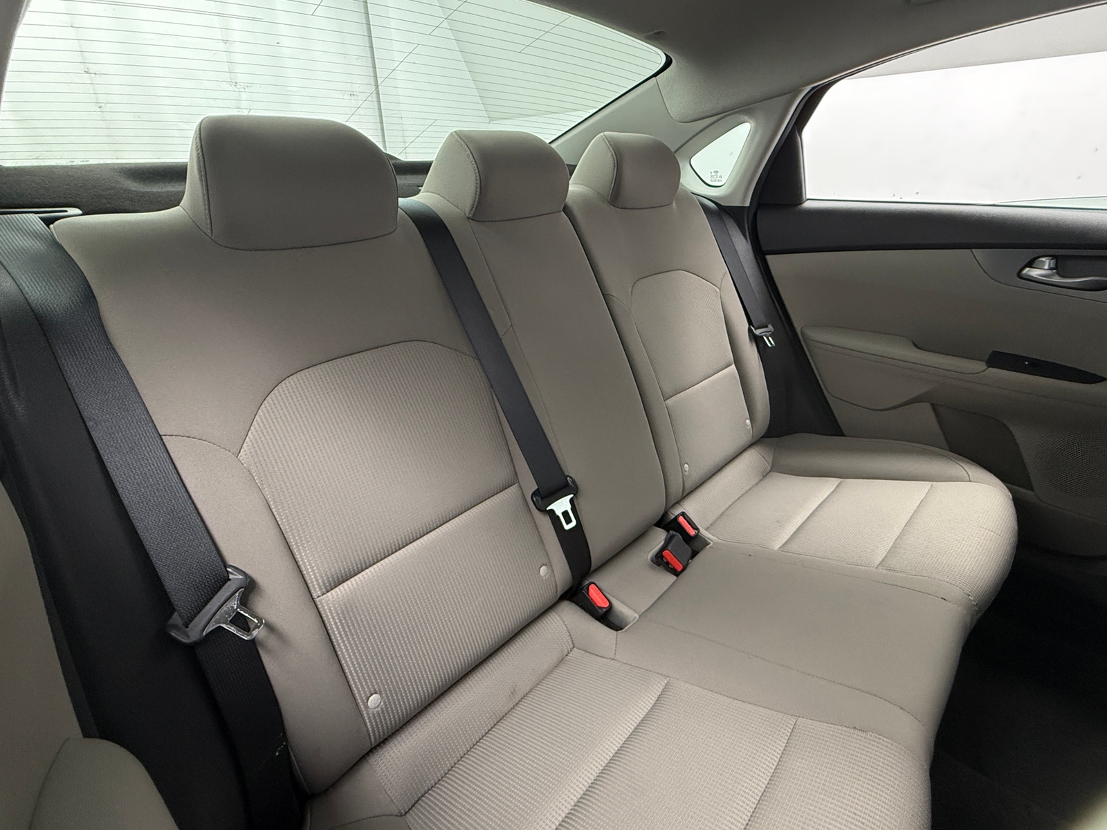 Thumbnail: 2020 Kia Forte - 6