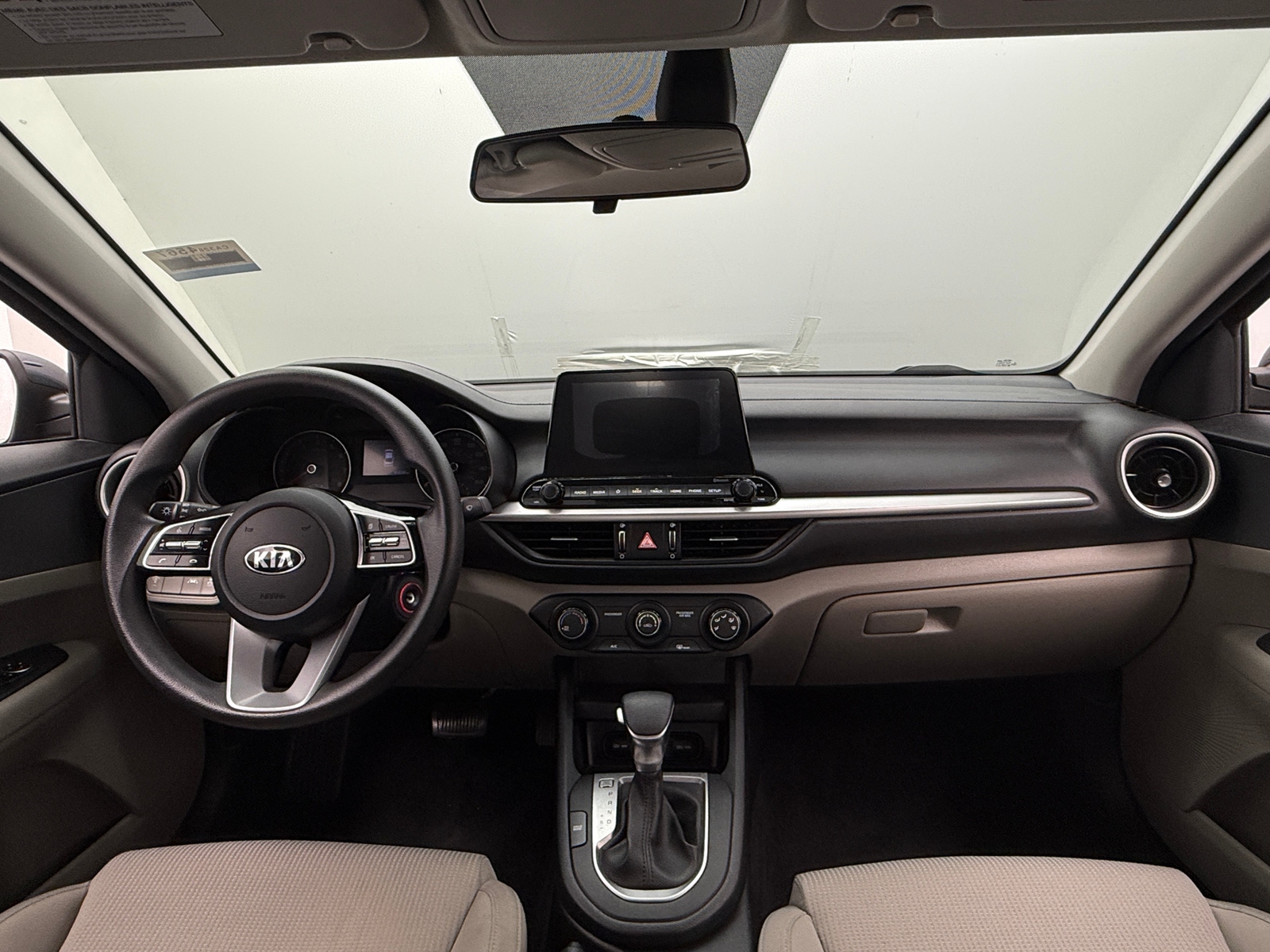 Thumbnail: 2020 Kia Forte - 3