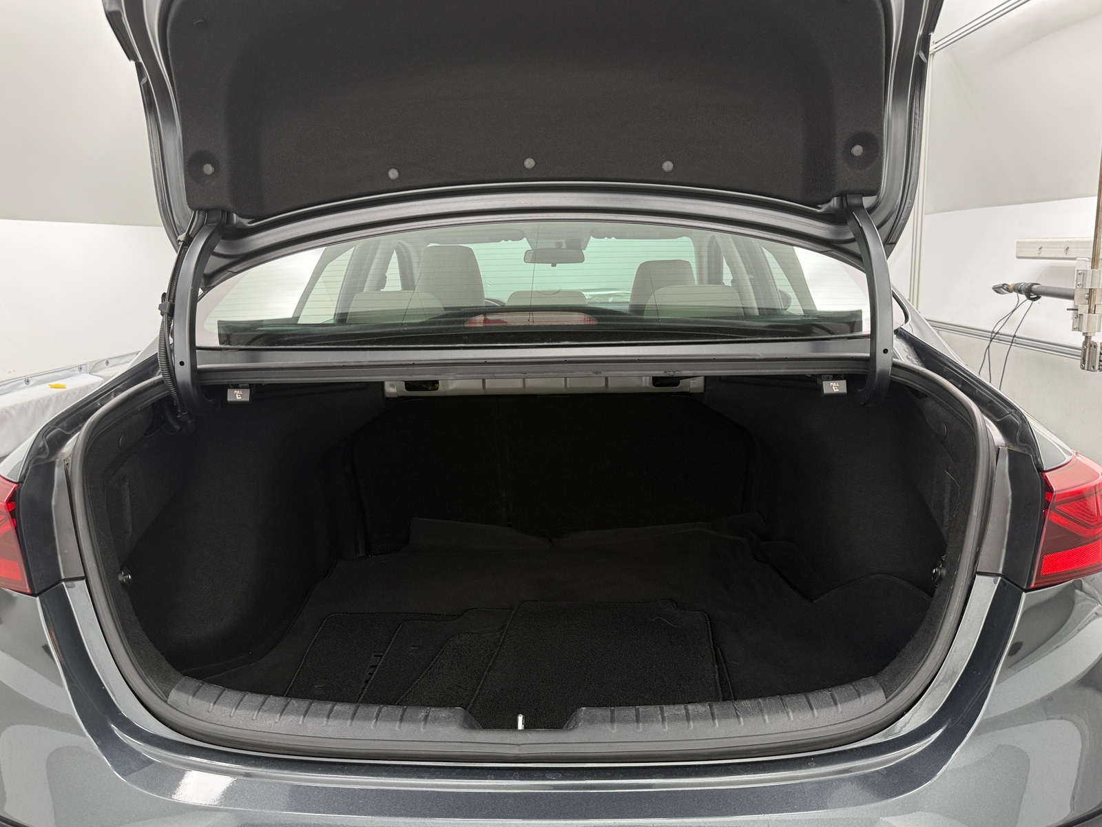 Thumbnail: 2020 Kia Forte - 7