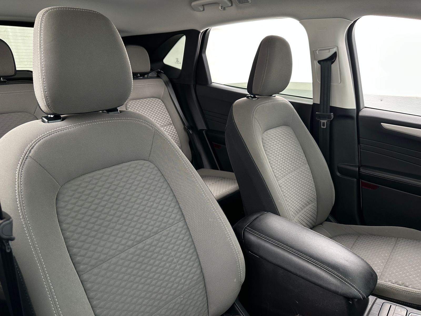 Thumbnail: 2022 Ford Escape - 2