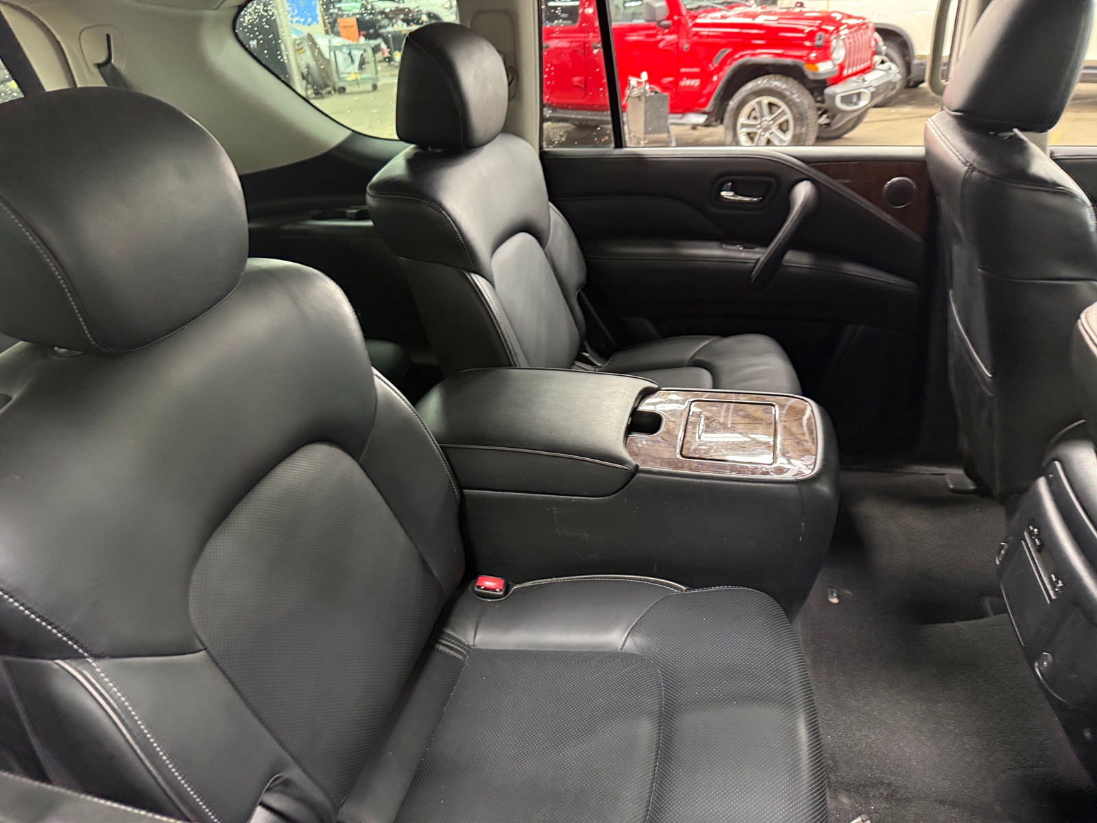 Thumbnail: 2018 INFINITI QX80 - 5