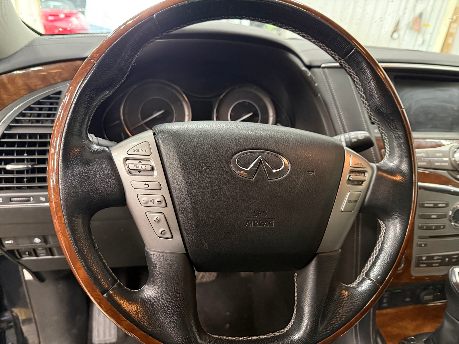 Thumbnail: 2018 INFINITI QX80 - 4