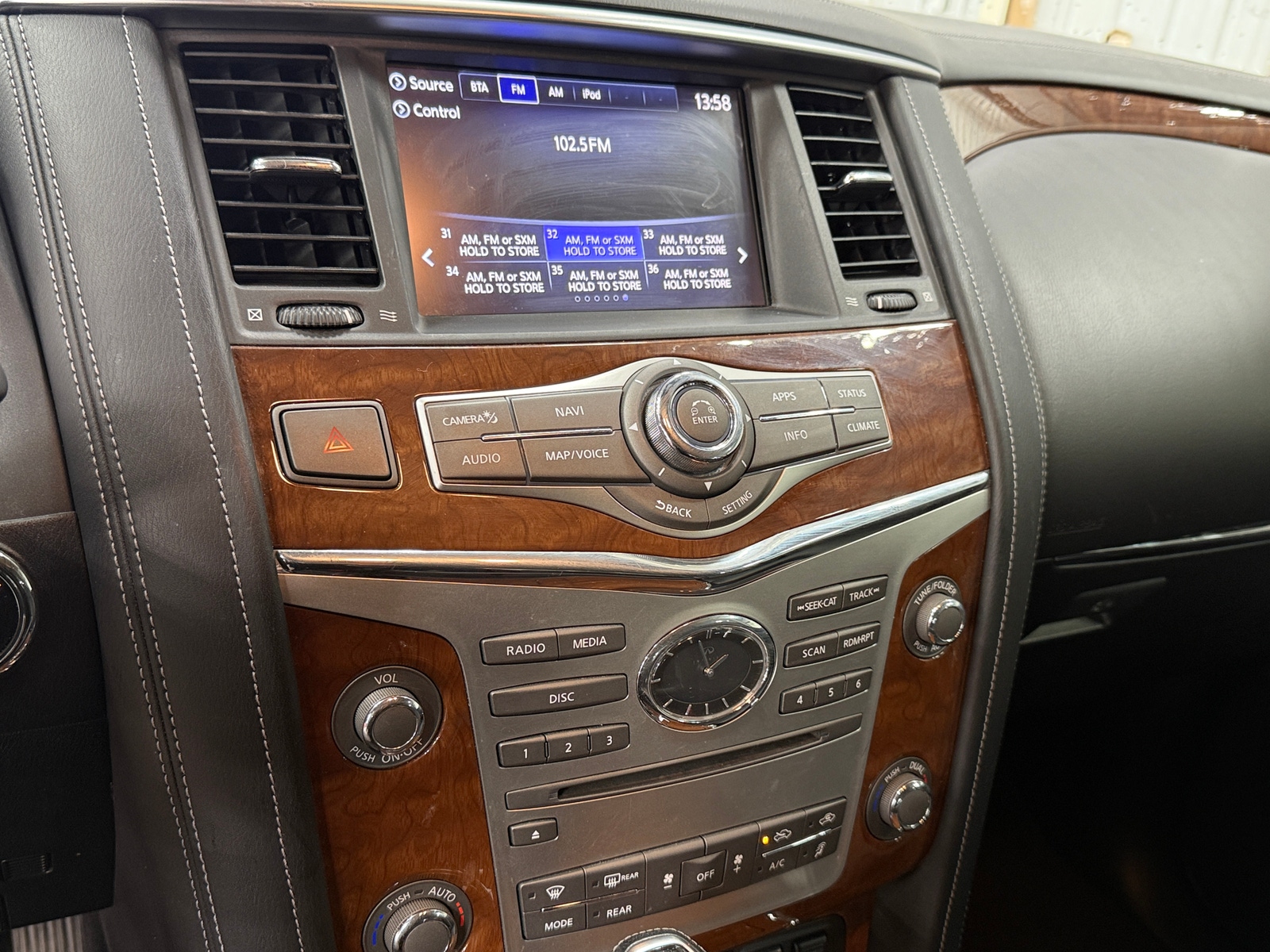 Thumbnail: 2018 INFINITI QX80 - 3