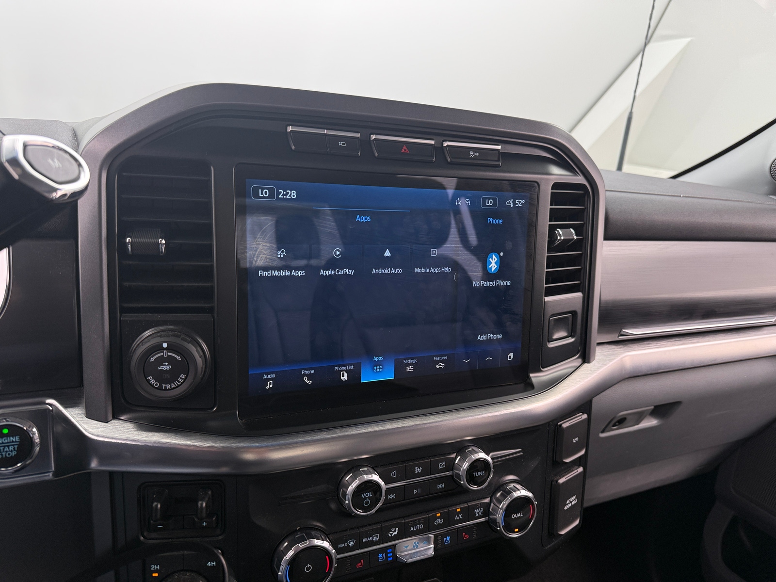 Thumbnail: 2022 Ford Econoline - 3