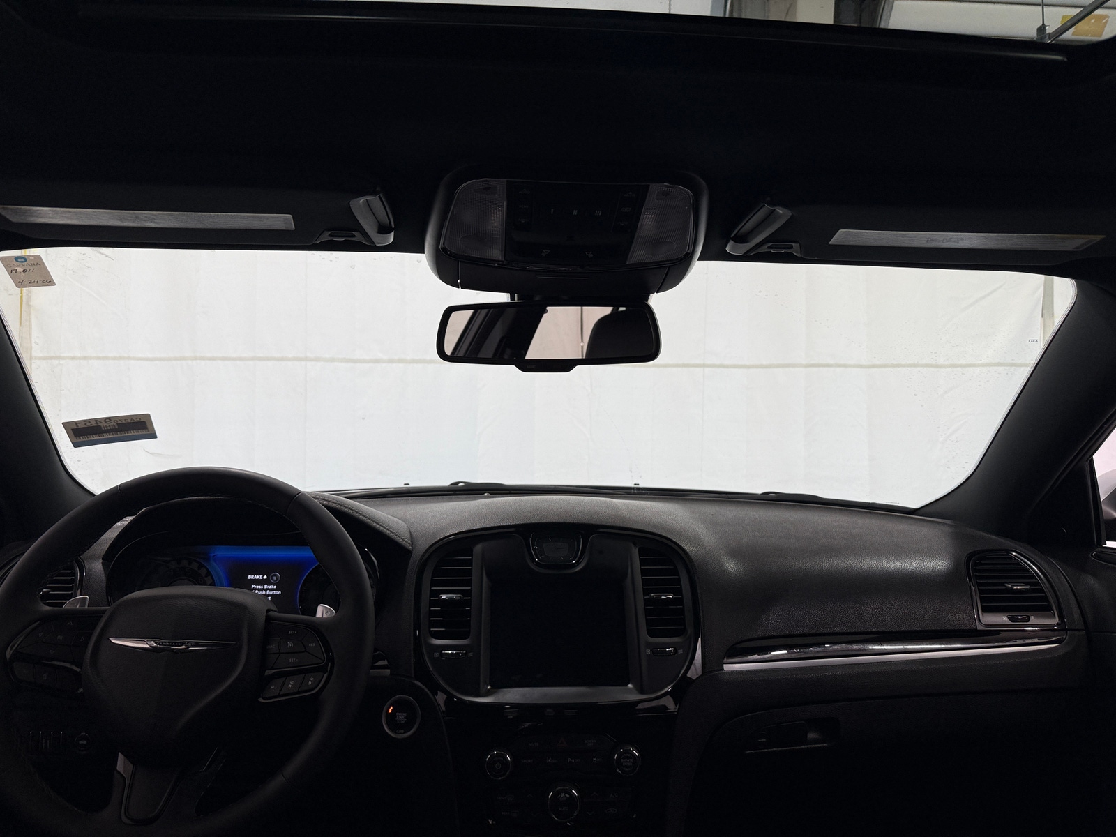 Thumbnail: 2022 Chrysler 300 - 2