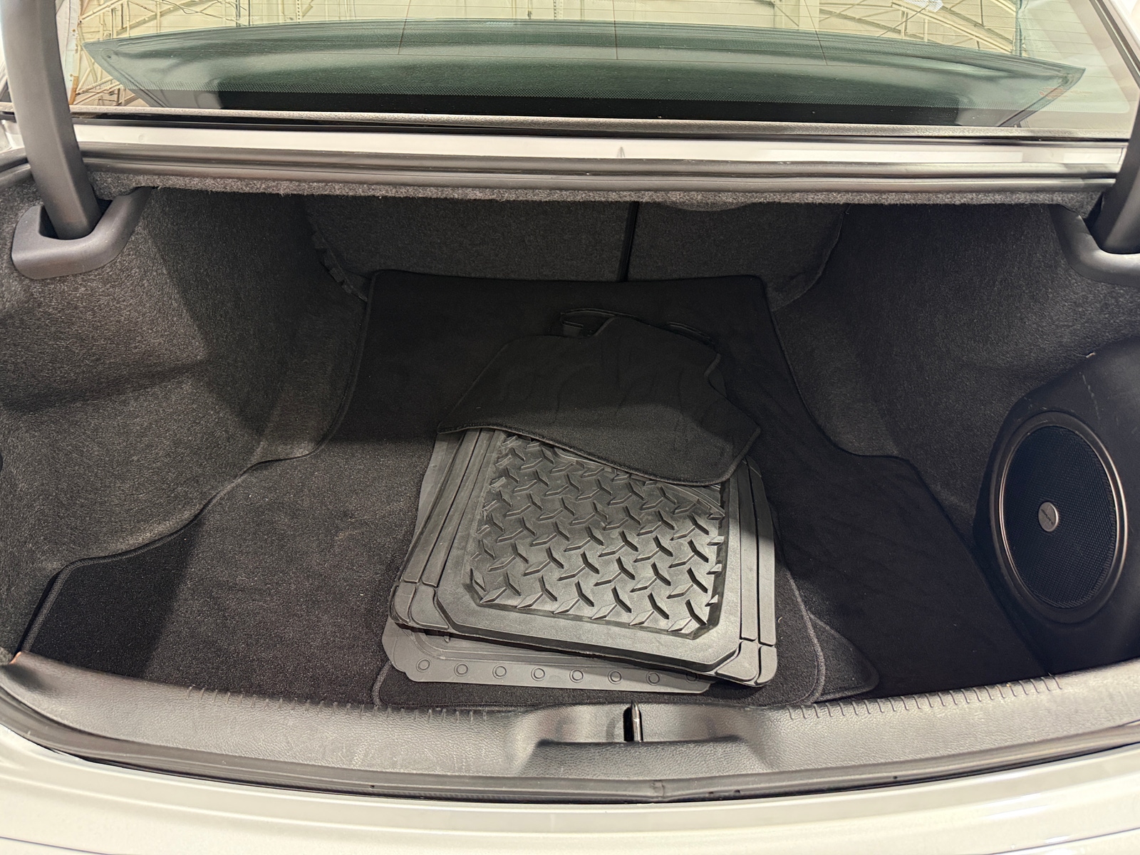 Thumbnail: 2022 Chrysler 300 - 6