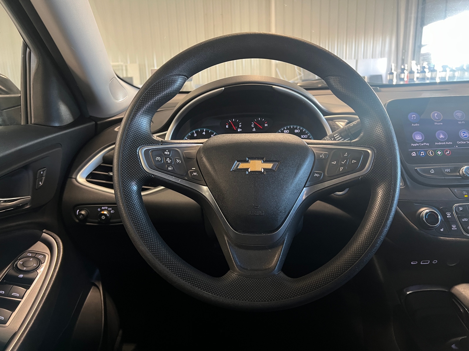 Thumbnail: 2023 Chevrolet Malibu - 5