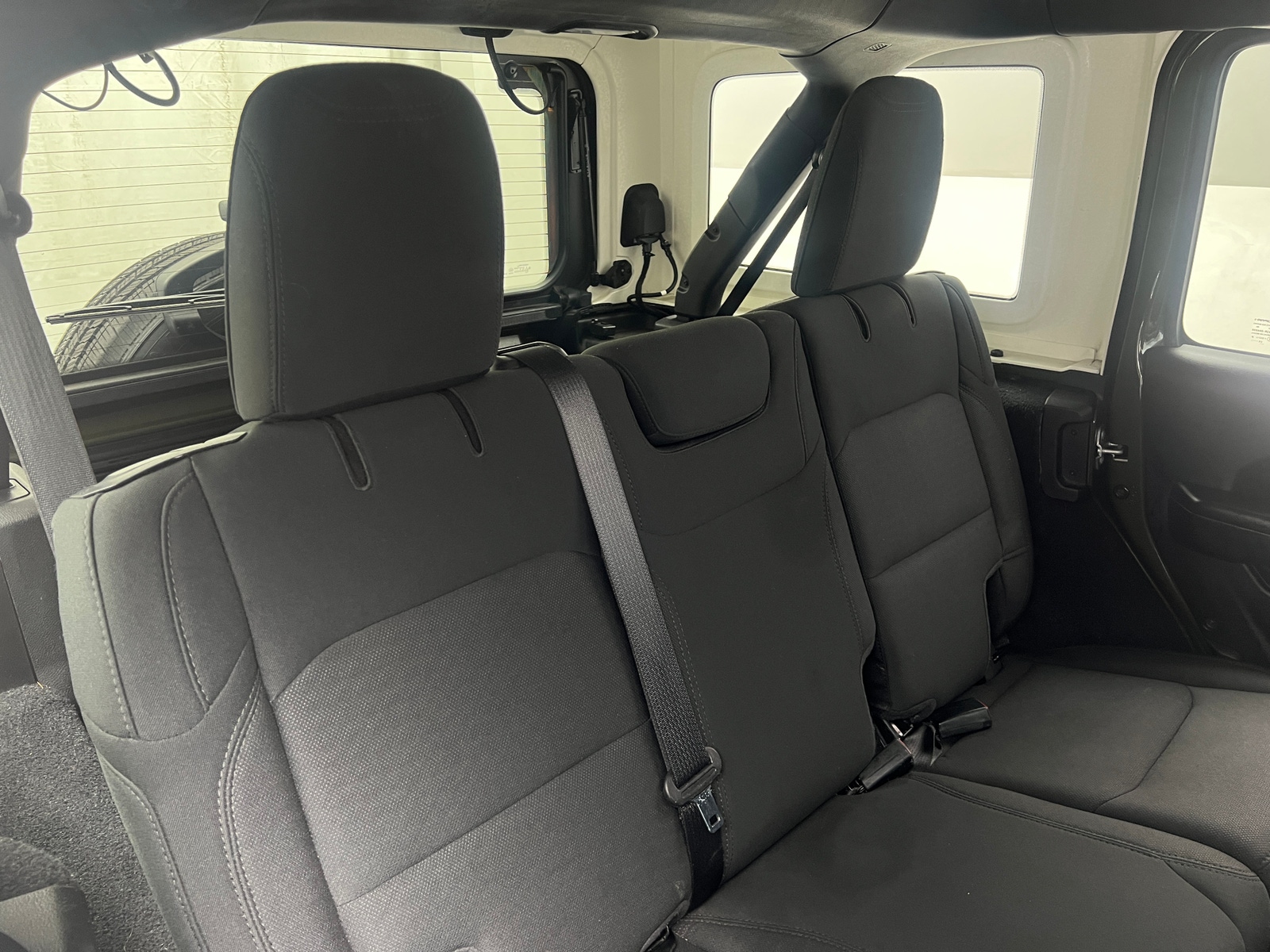 Thumbnail: 2021 Jeep Wrangler - 6