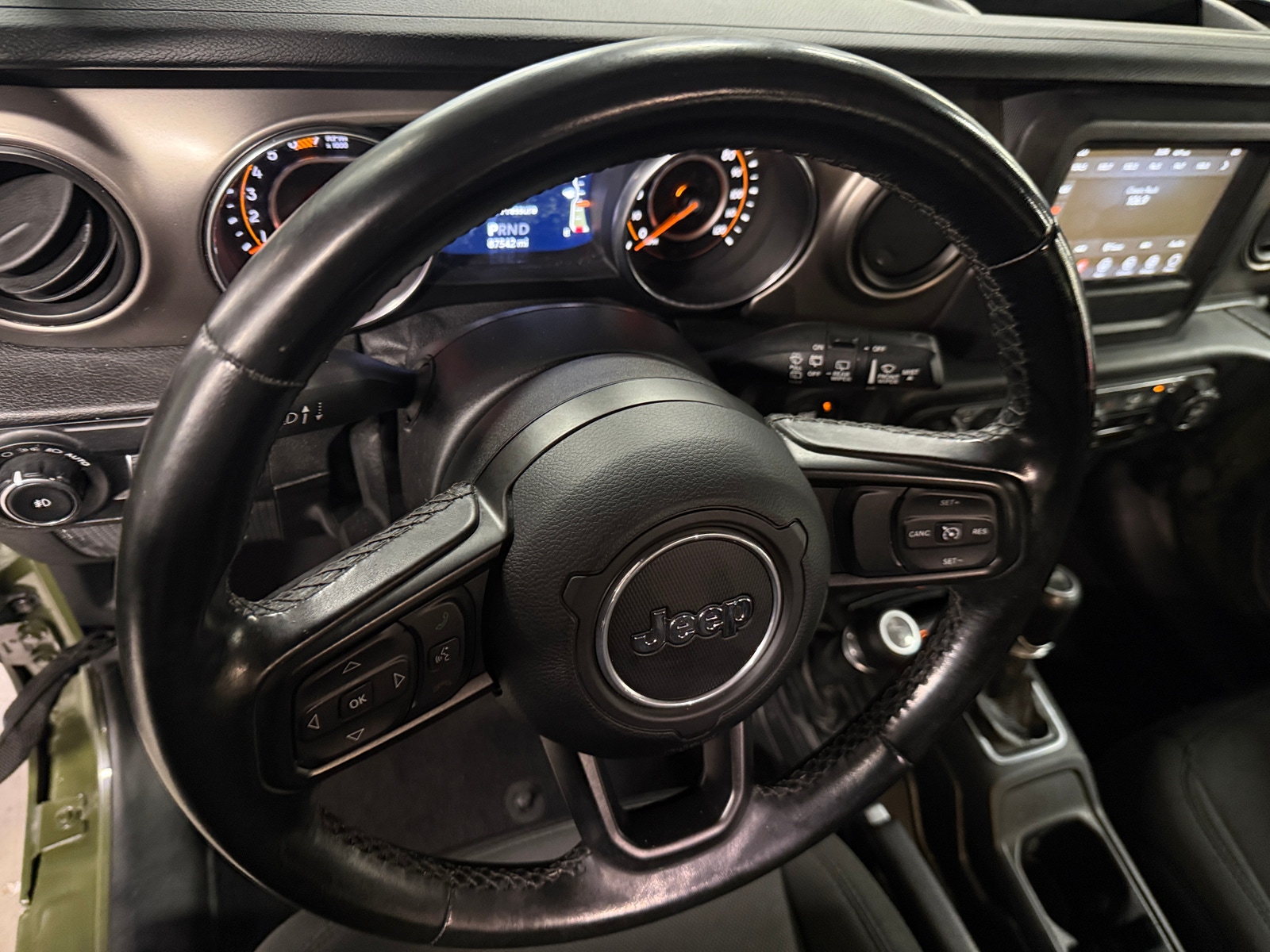 Thumbnail: 2021 Jeep Wrangler - 5