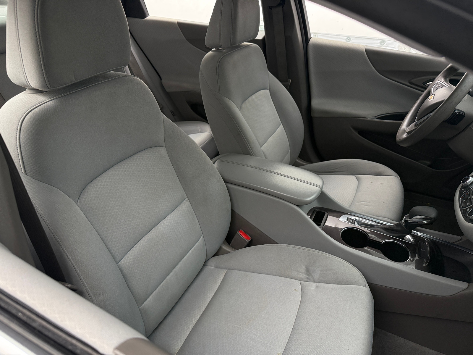 Thumbnail: 2022 Chevrolet Malibu - 2