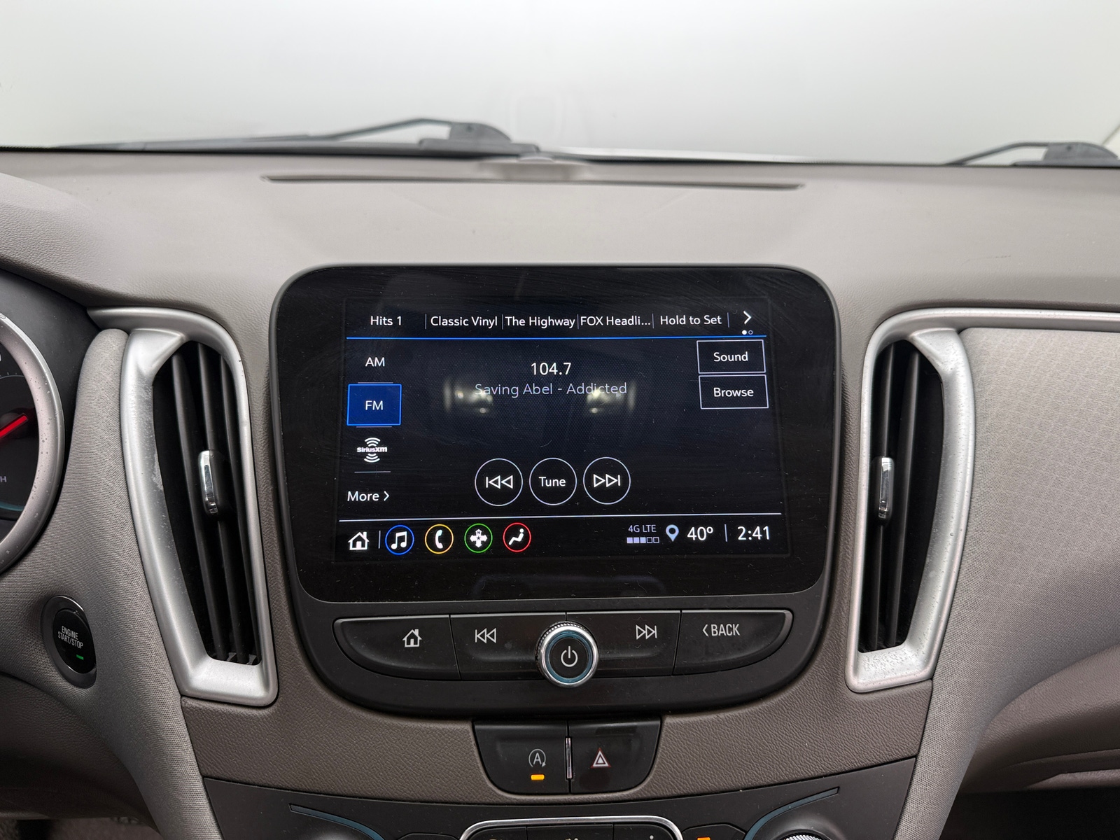 Thumbnail: 2022 Chevrolet Malibu - 4