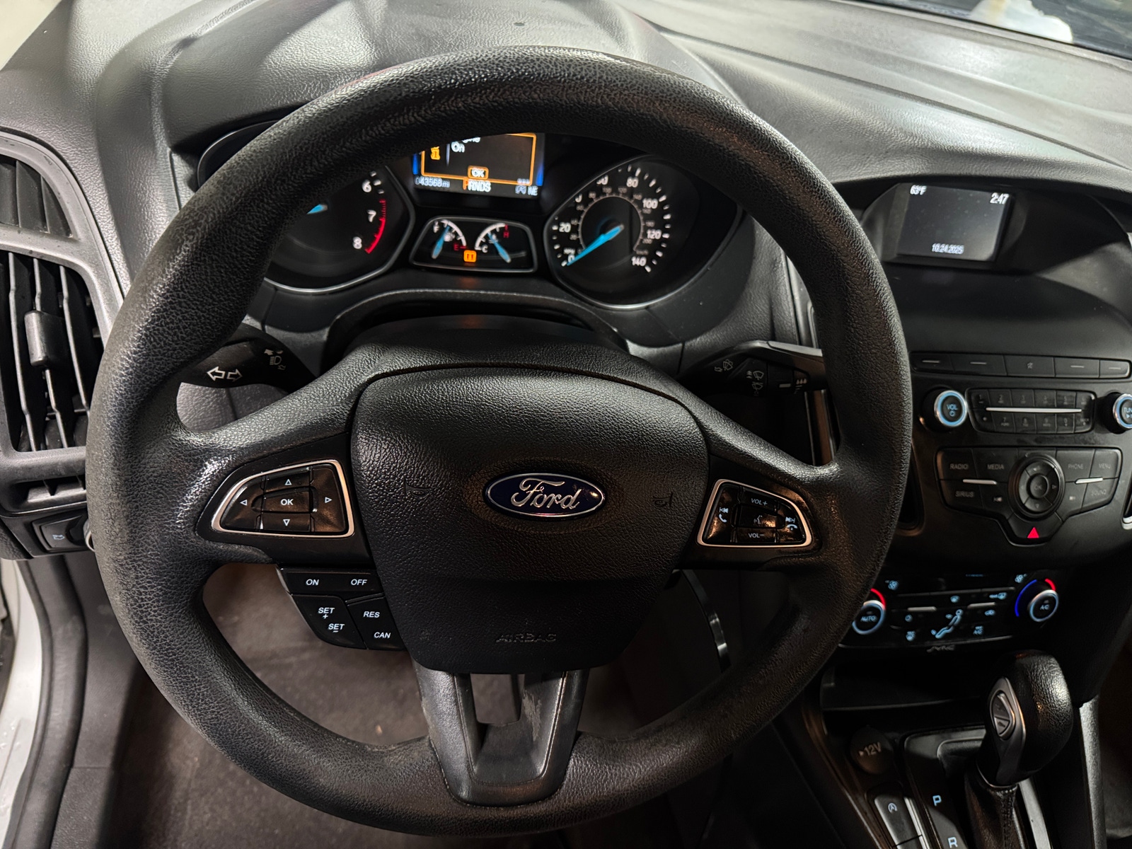 Thumbnail: 2018 Ford Focus - 5