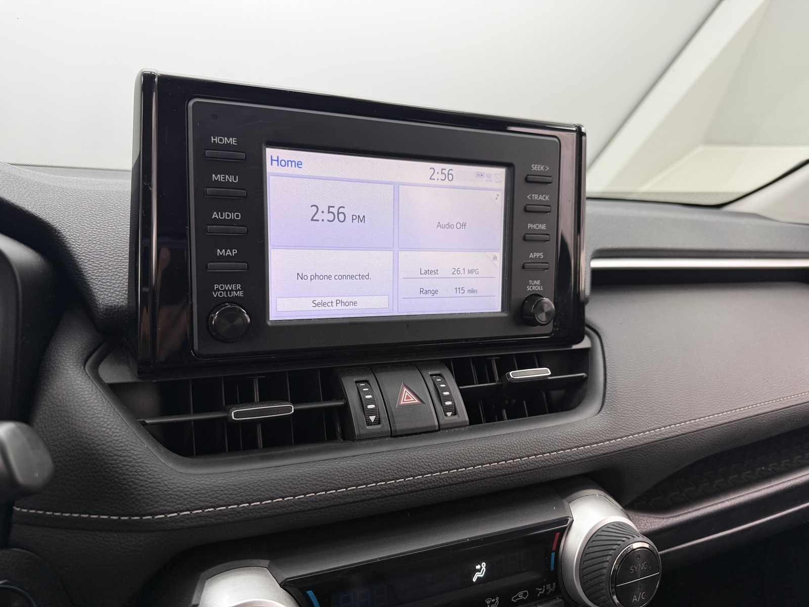 Thumbnail: 2019 Toyota RAV4 - 3