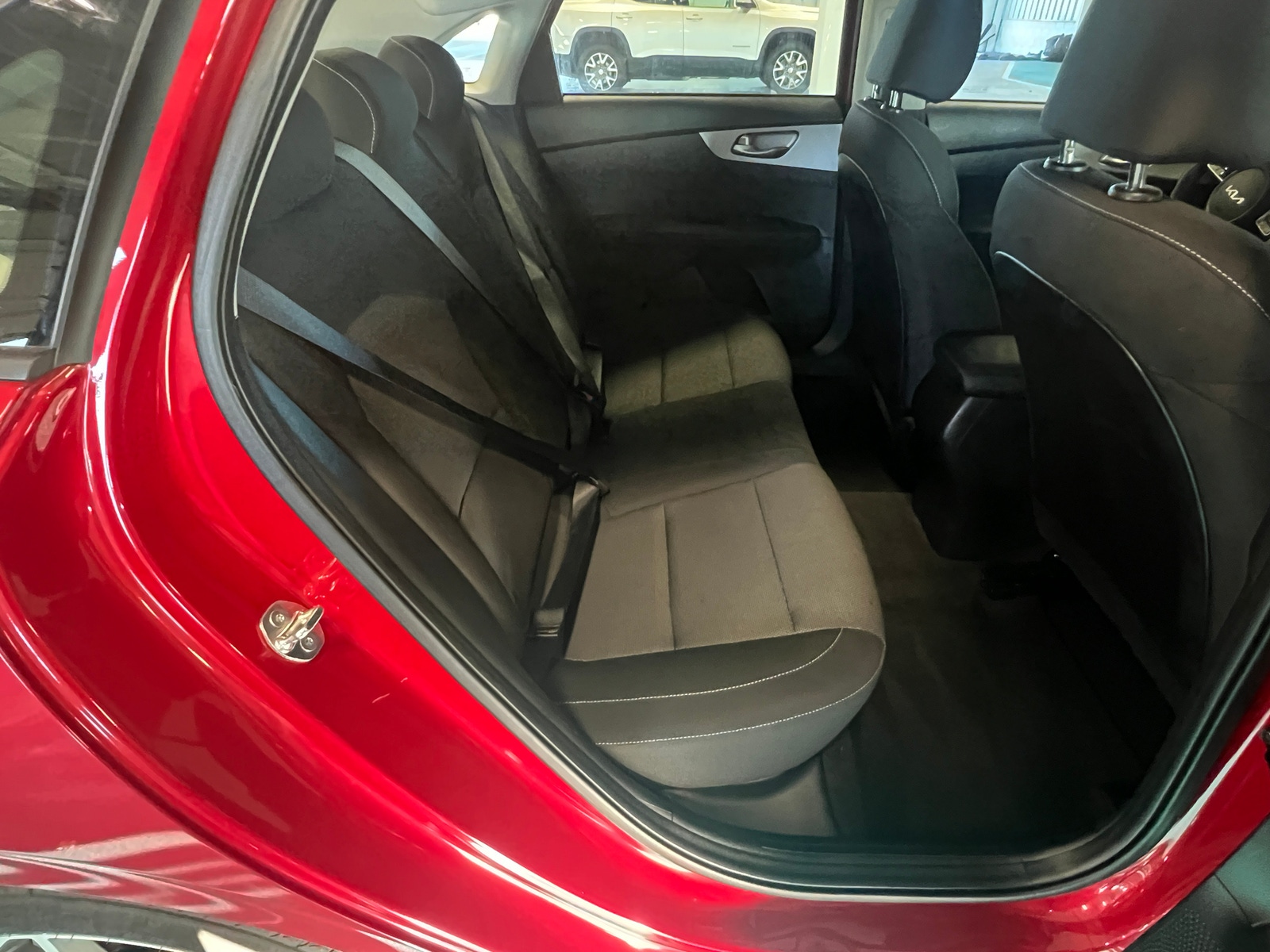 Thumbnail: 2024 Kia Forte - 6