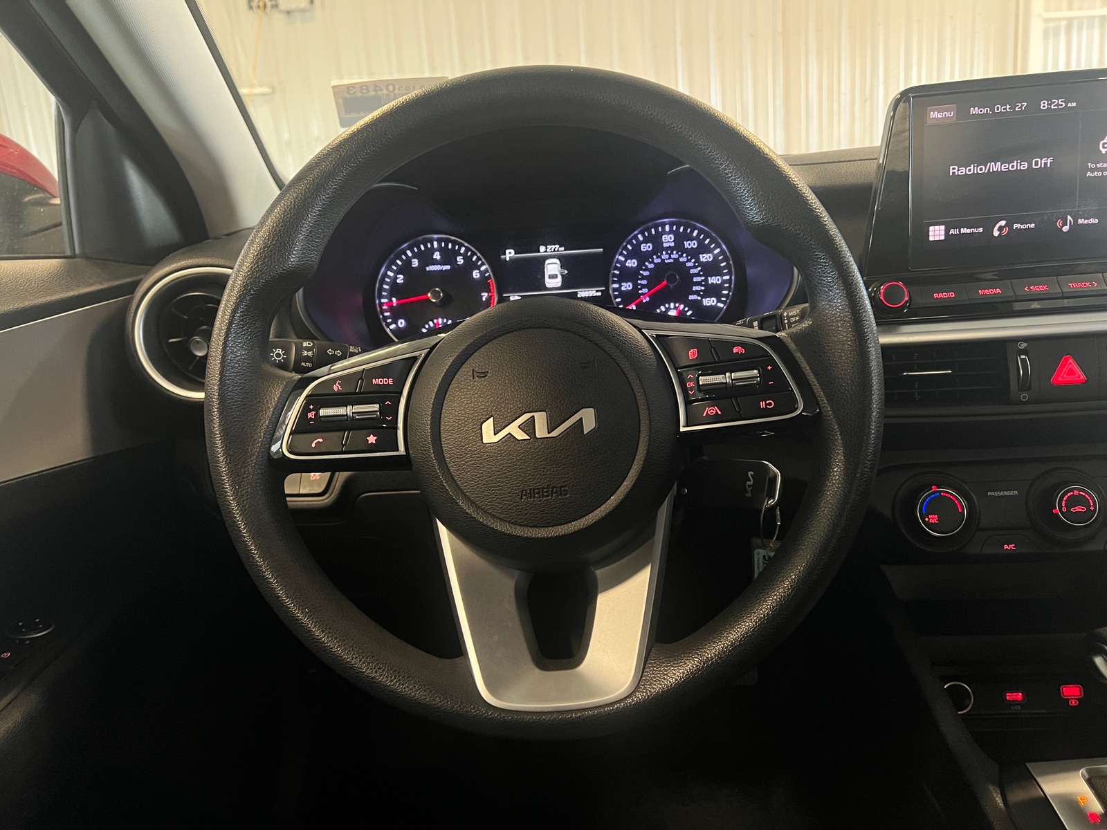 Thumbnail: 2024 Kia Forte - 5