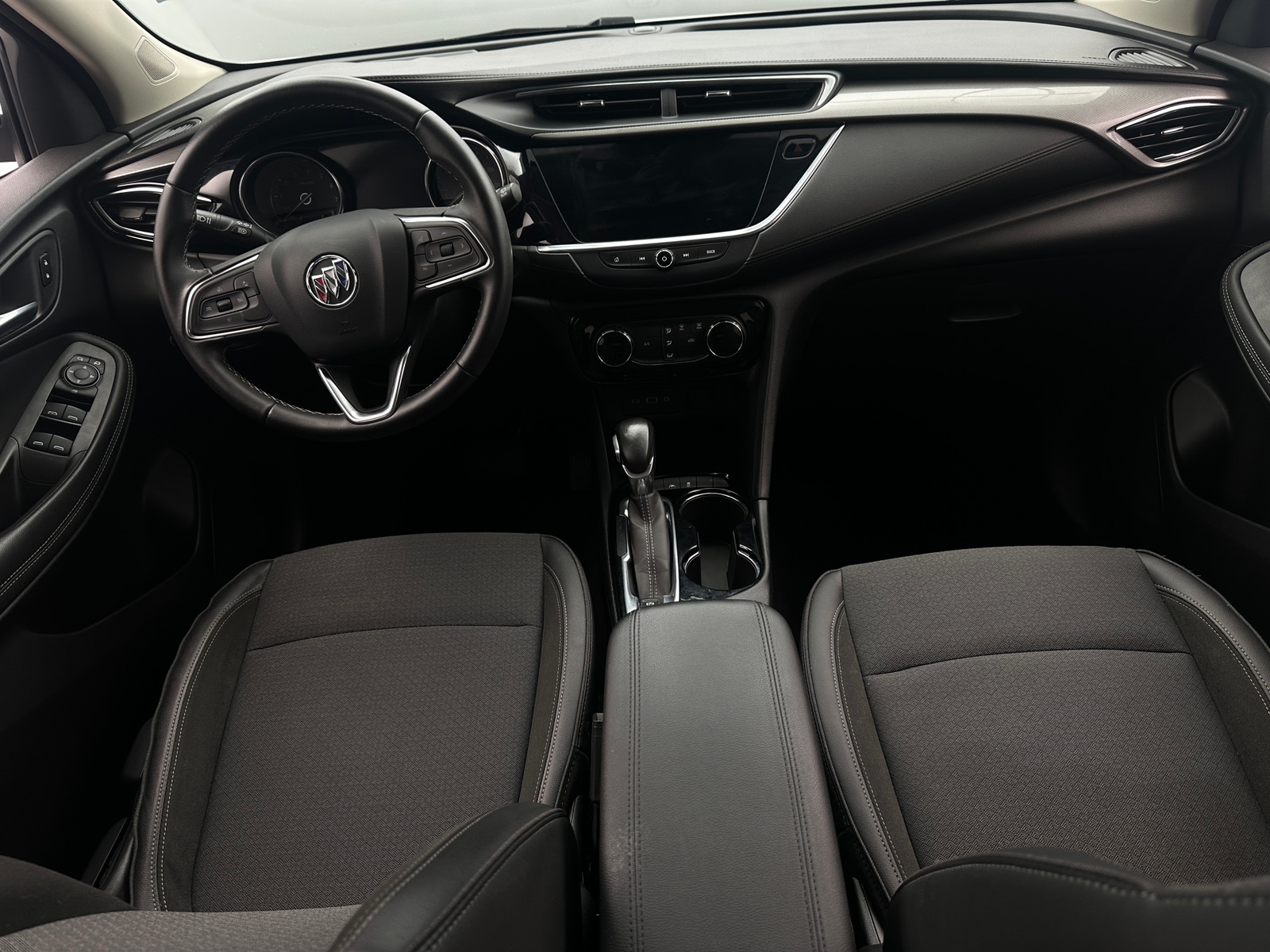 Thumbnail: 2020 Buick Encore GX - 3