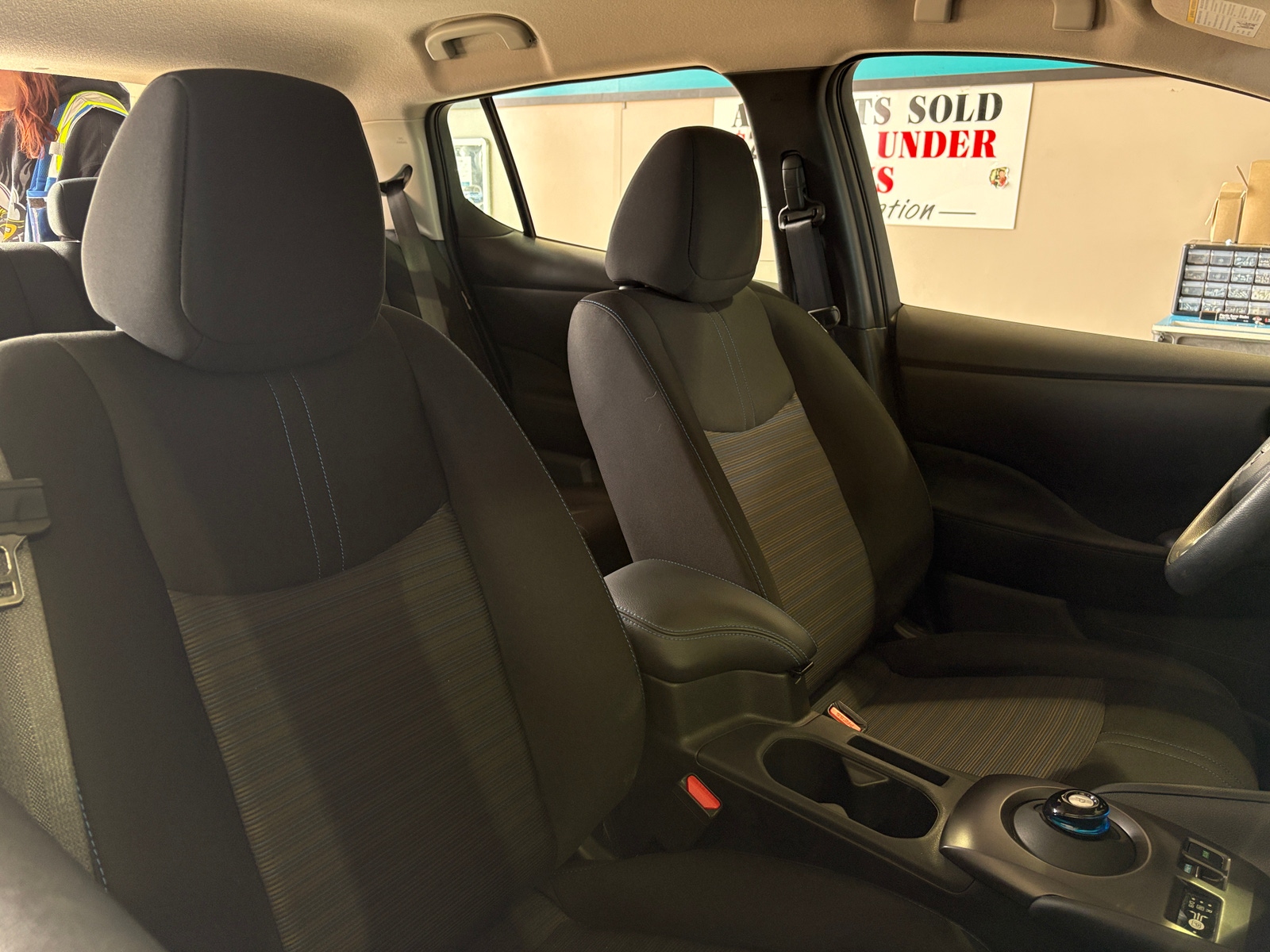 Thumbnail: 2025 Nissan Leaf - 2