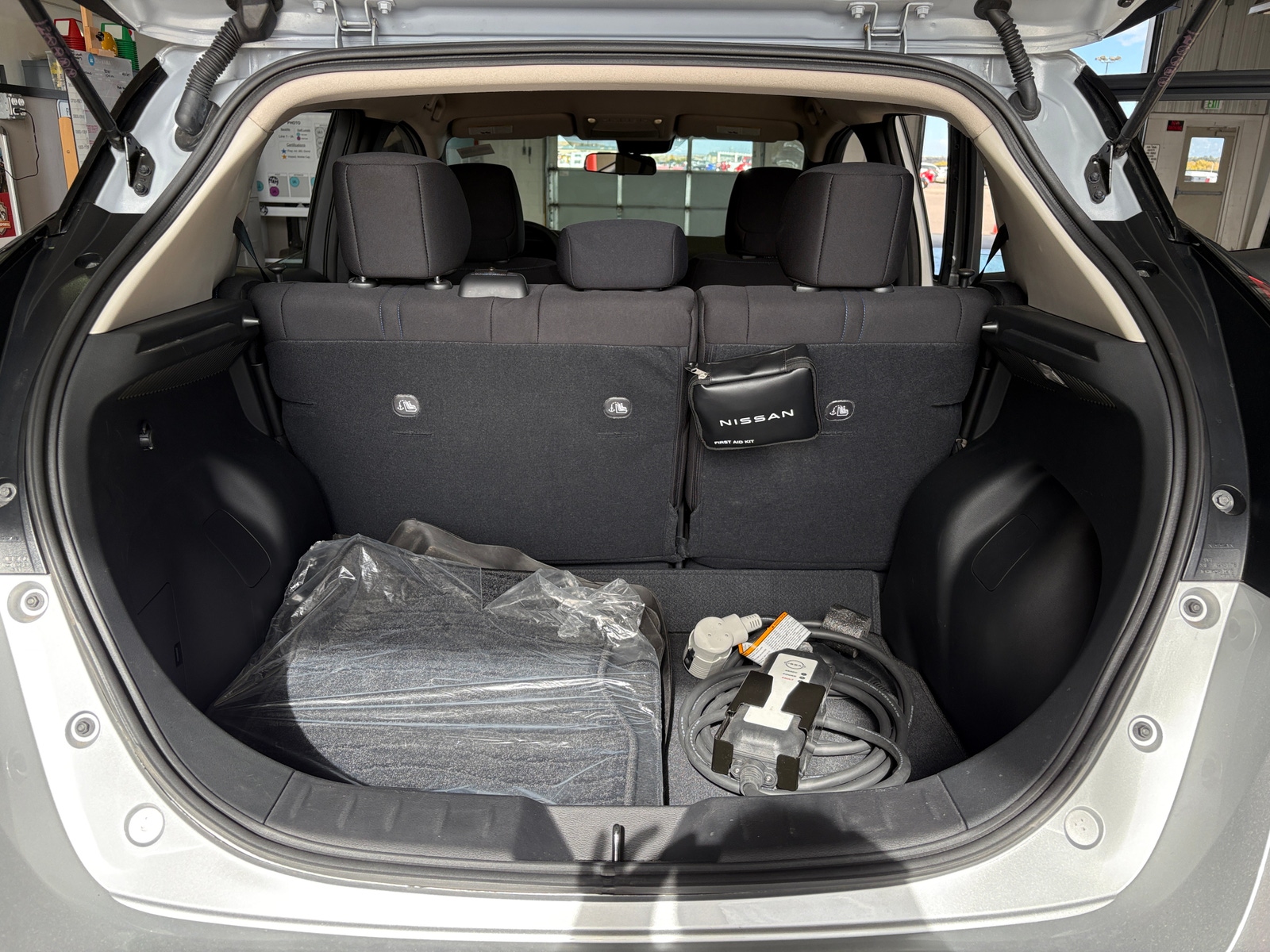 Thumbnail: 2025 Nissan Leaf - 7