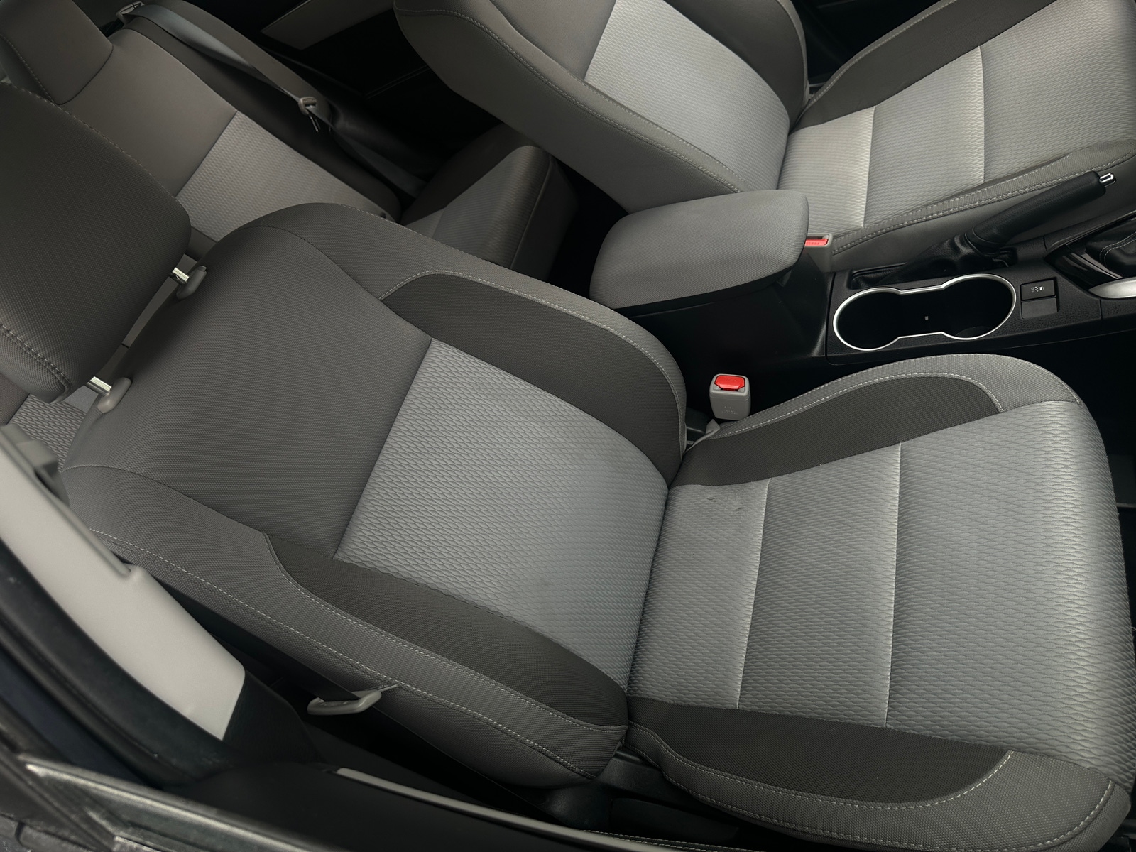 Thumbnail: 2017 Toyota Corolla - 2