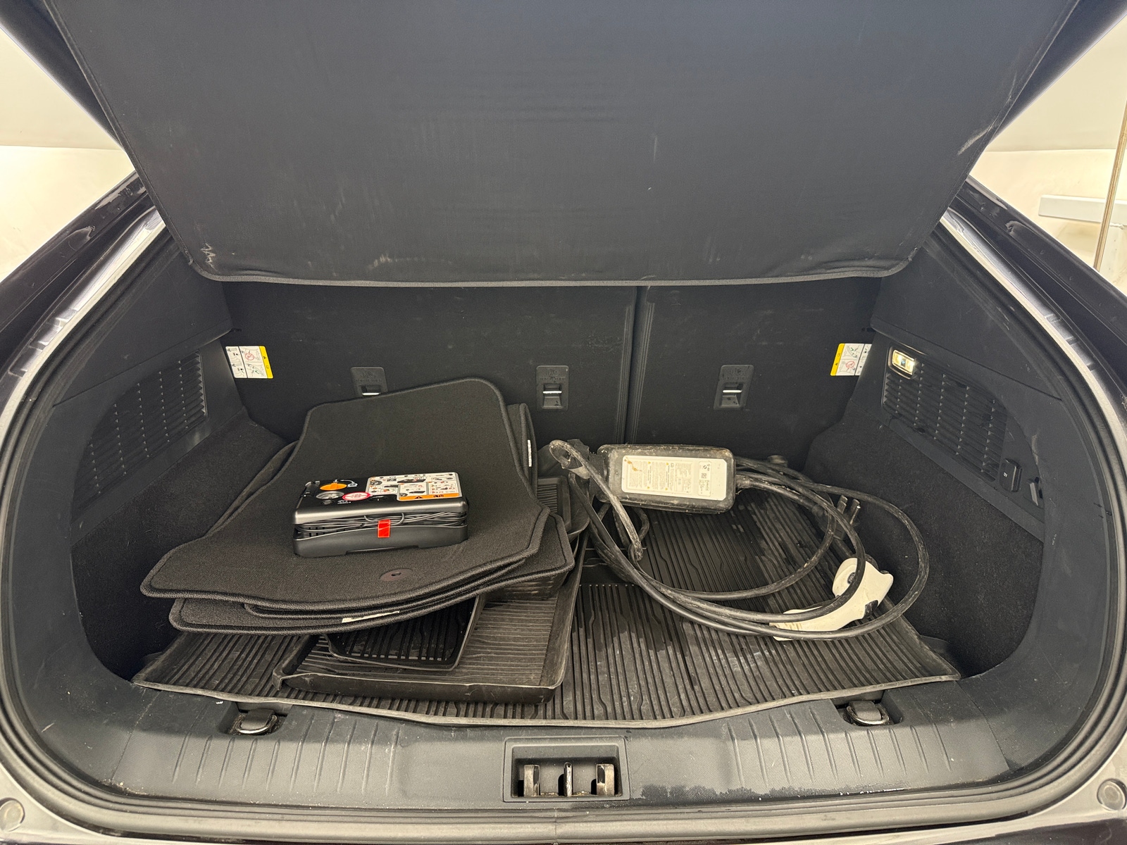 Thumbnail: 2021 Ford Mustang Mach-E - 6