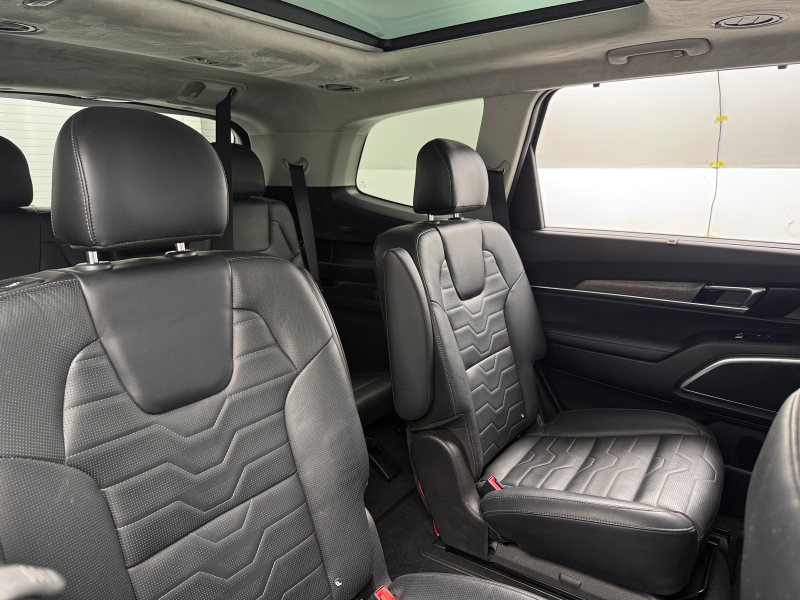 Thumbnail: 2022 Kia Telluride - 5