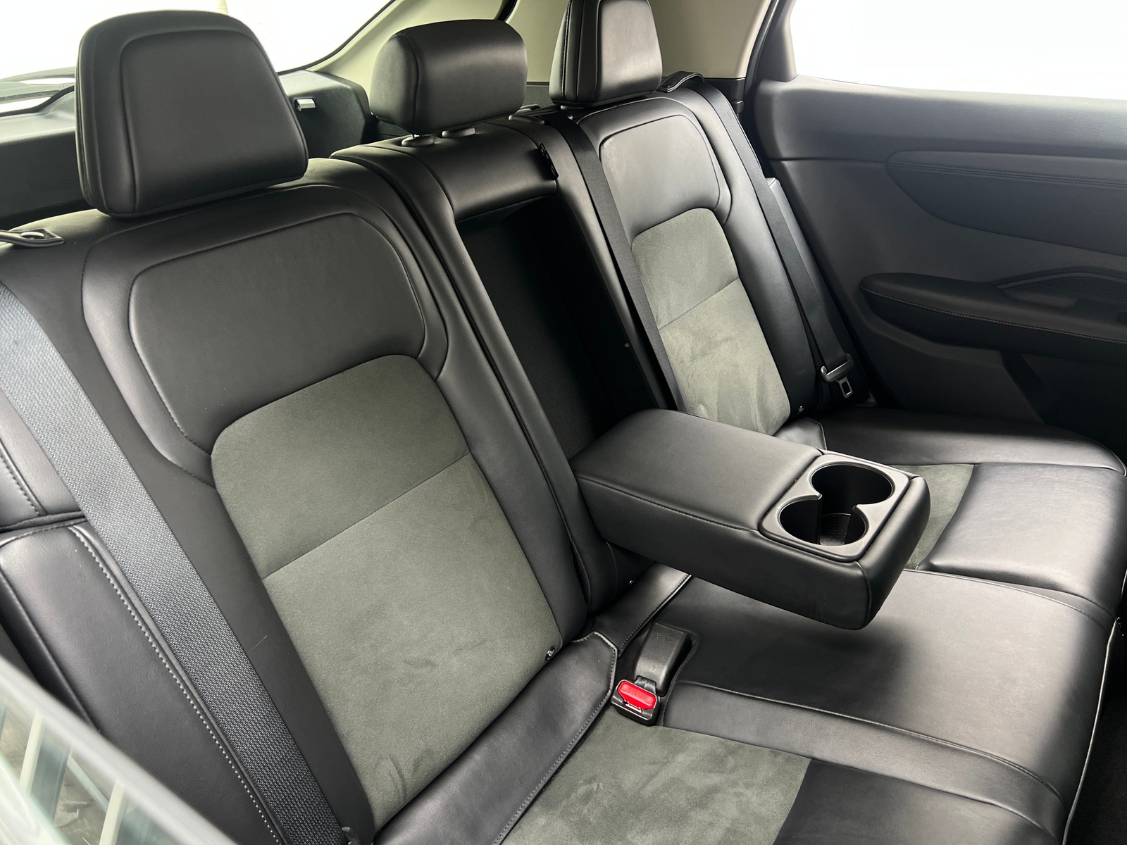 Thumbnail: 2024 Nissan Ariya - 5