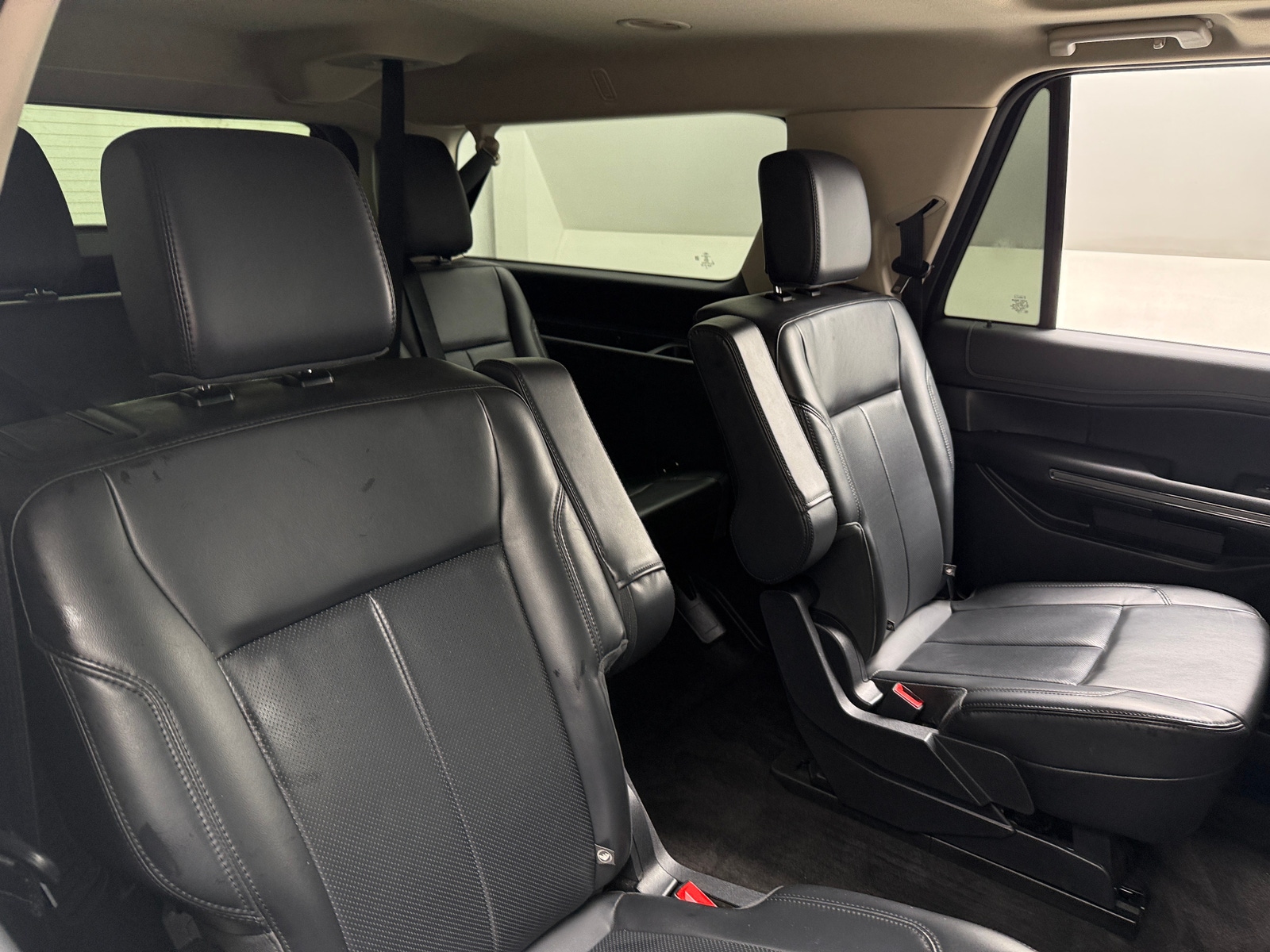 Thumbnail: 2022 Ford Expedition MAX - 5