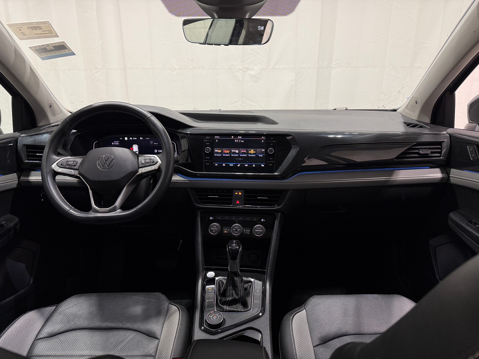 Thumbnail: 2022 Volkswagen Taos - 2