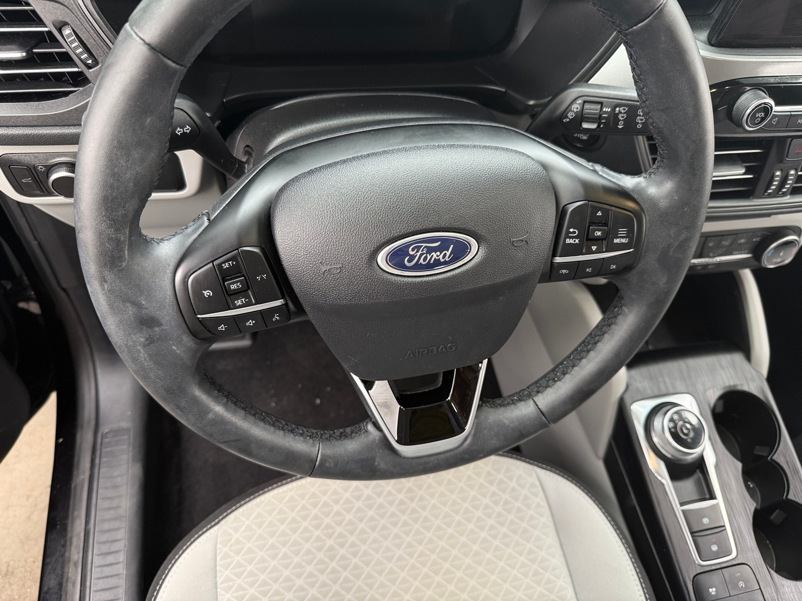 Thumbnail: 2024 Ford Escape - 5