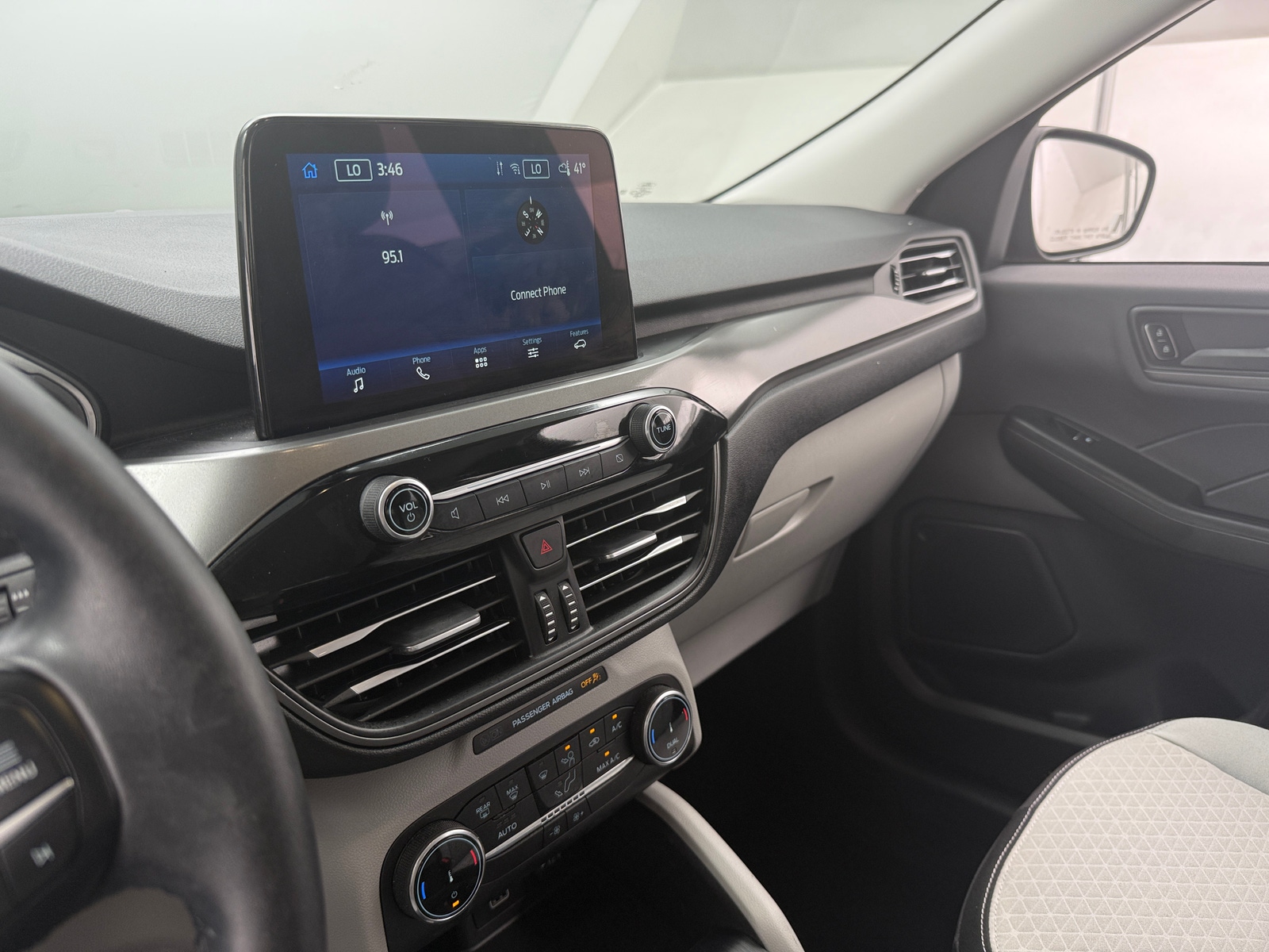 Thumbnail: 2024 Ford Escape - 4