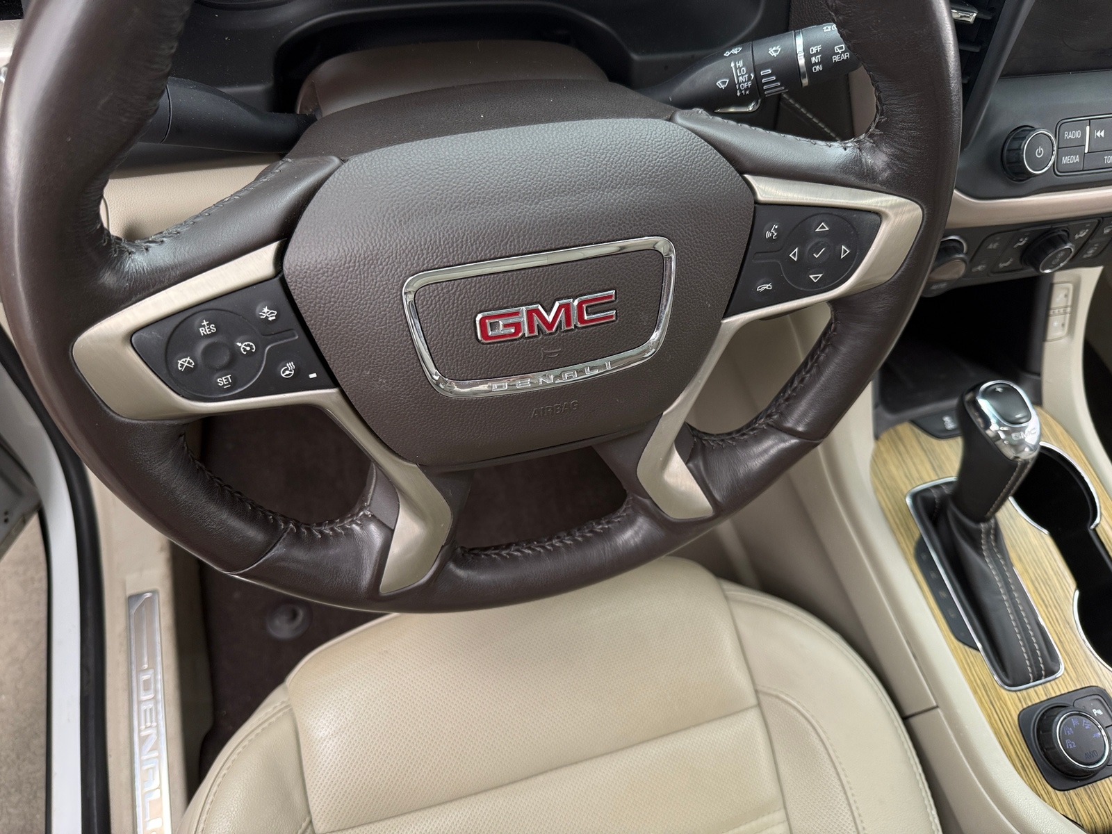 Thumbnail: 2018 GMC Acadia - 4