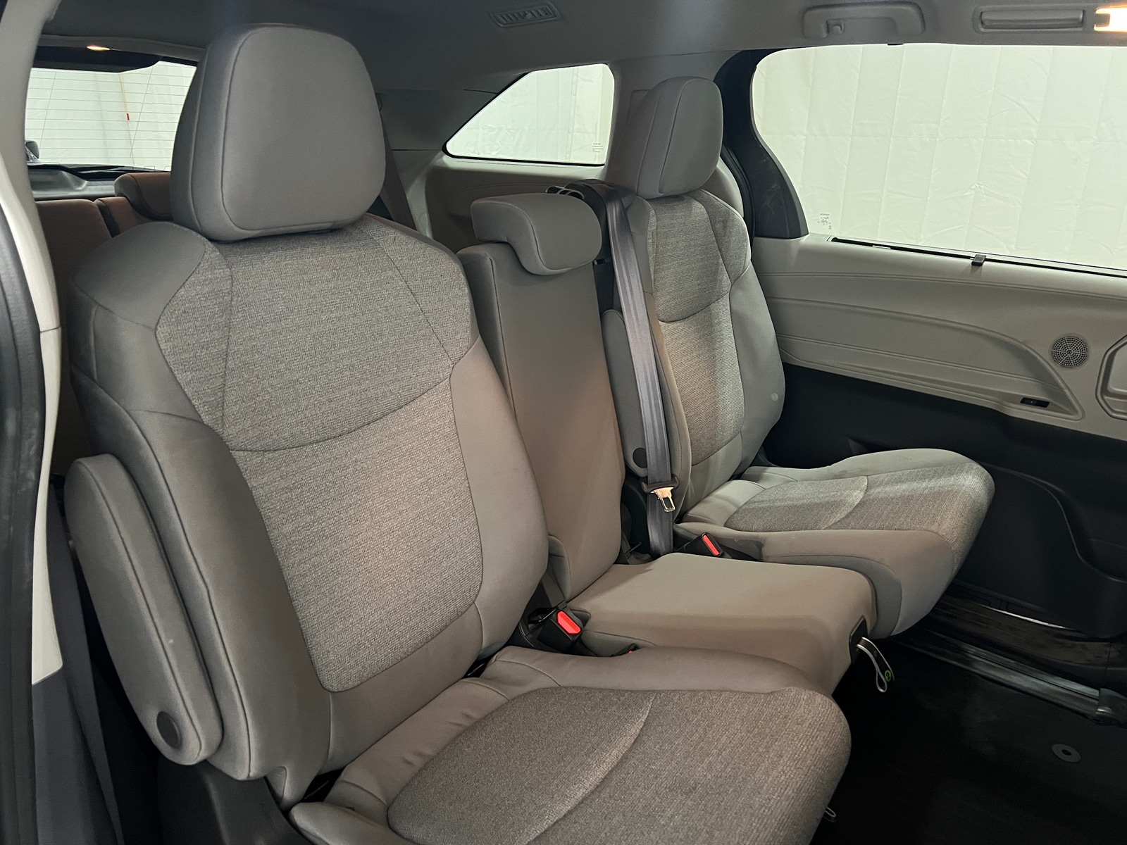 Thumbnail: 2024 Toyota Sienna - 6