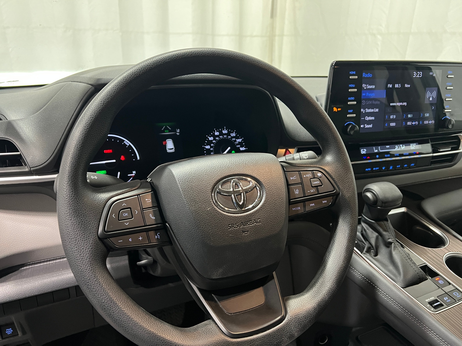 Thumbnail: 2024 Toyota Sienna - 5