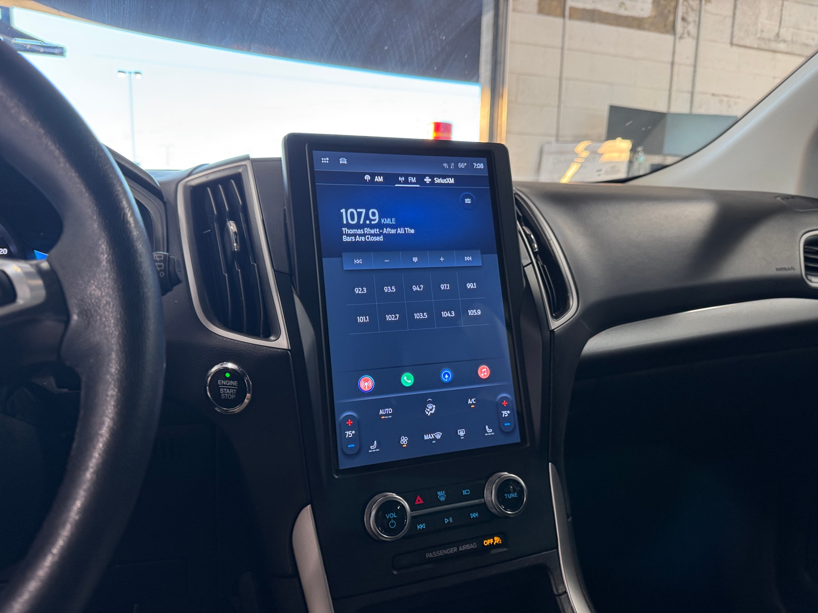 Thumbnail: 2024 Ford Edge - 3