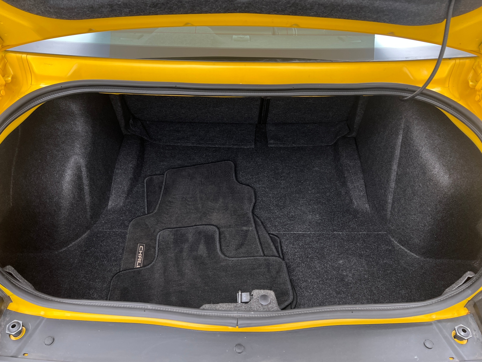 Thumbnail: 2012 Dodge Challenger - 4