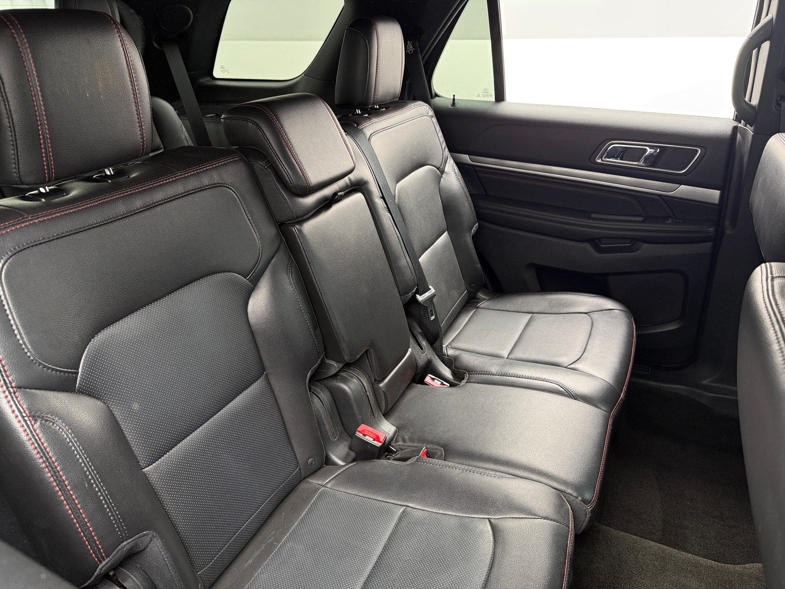 Thumbnail: 2018 Ford Explorer - 5