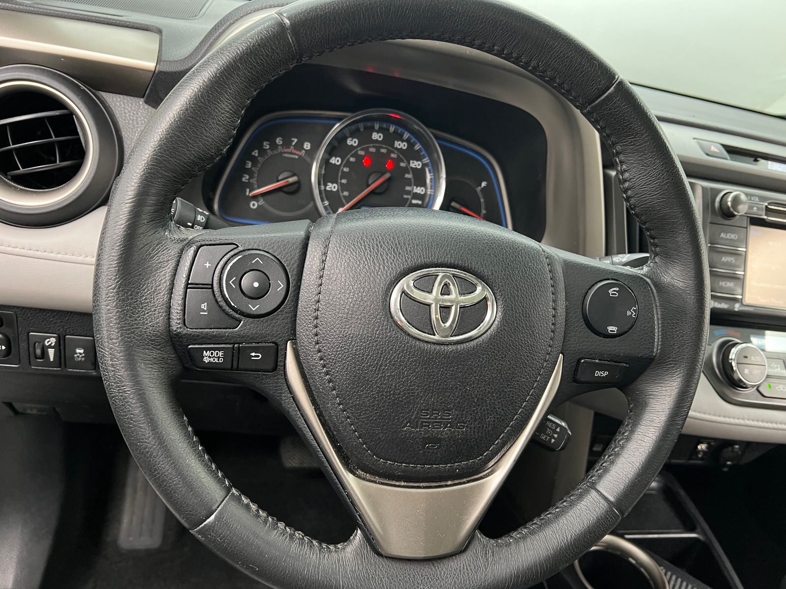 Thumbnail: 2014 Toyota RAV4 - 4