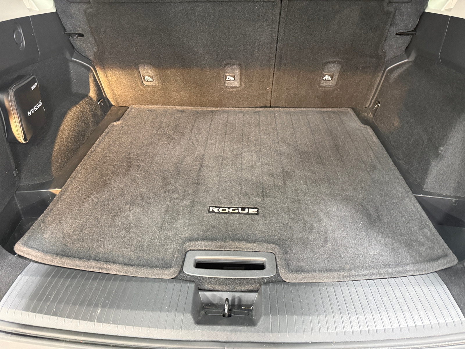 Thumbnail: 2022 Nissan Rogue - 7